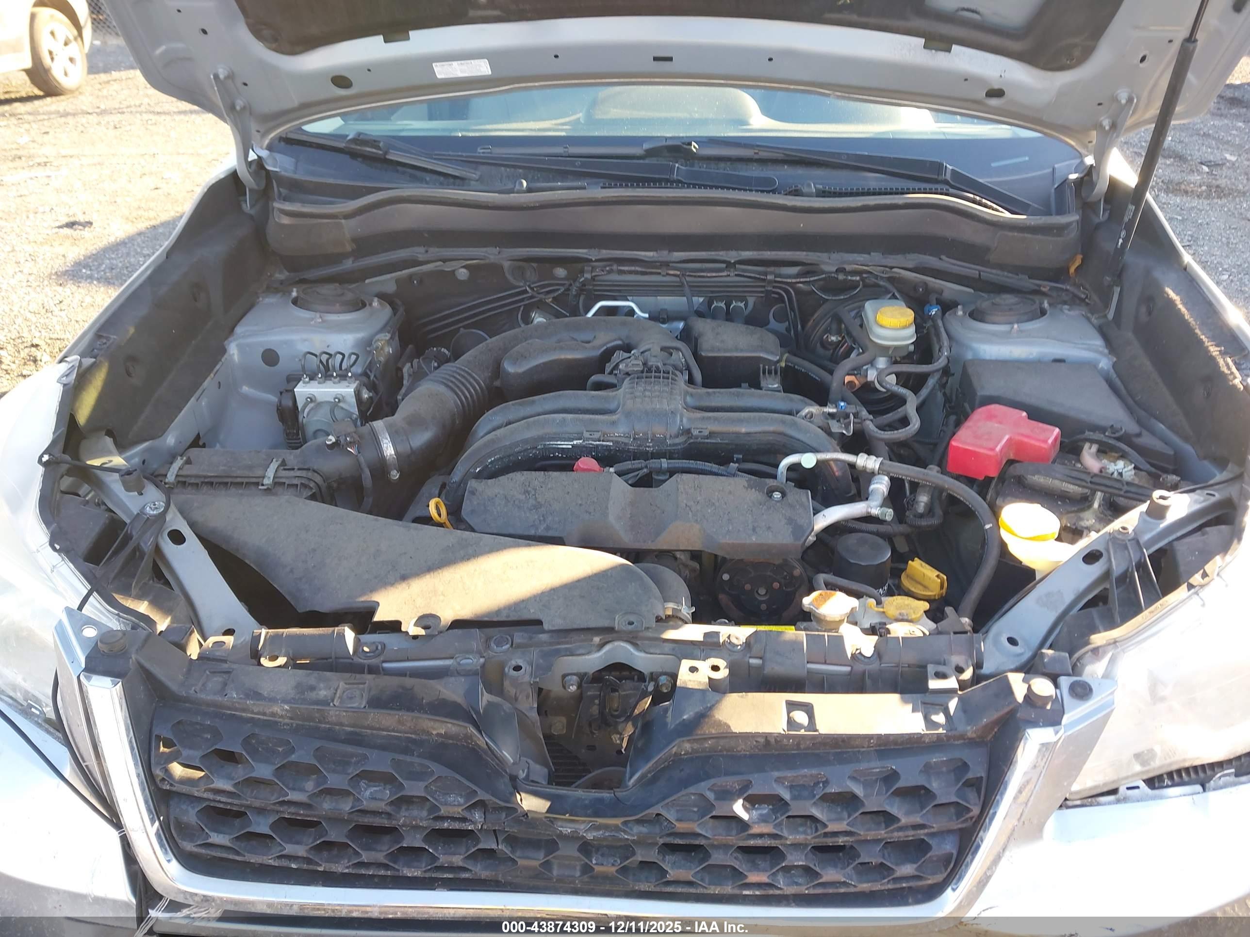 SUBARU FORESTER image 10