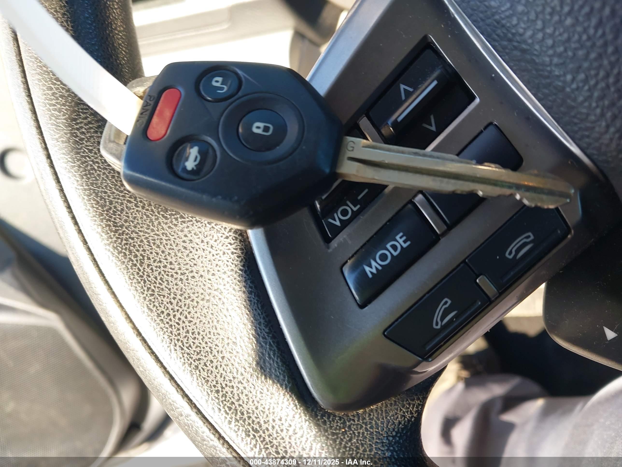 SUBARU FORESTER image 11