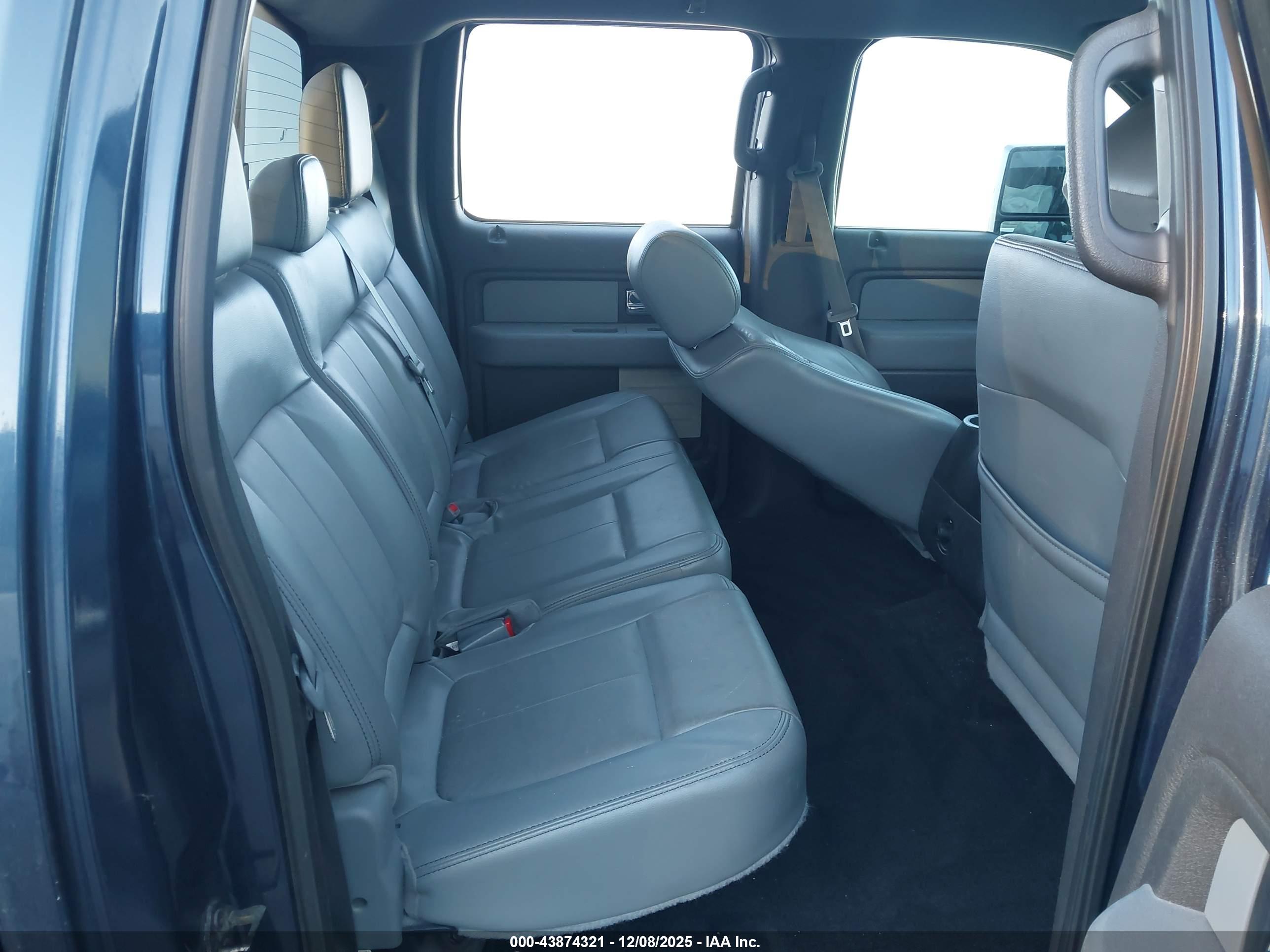 FORD F-150 image 8