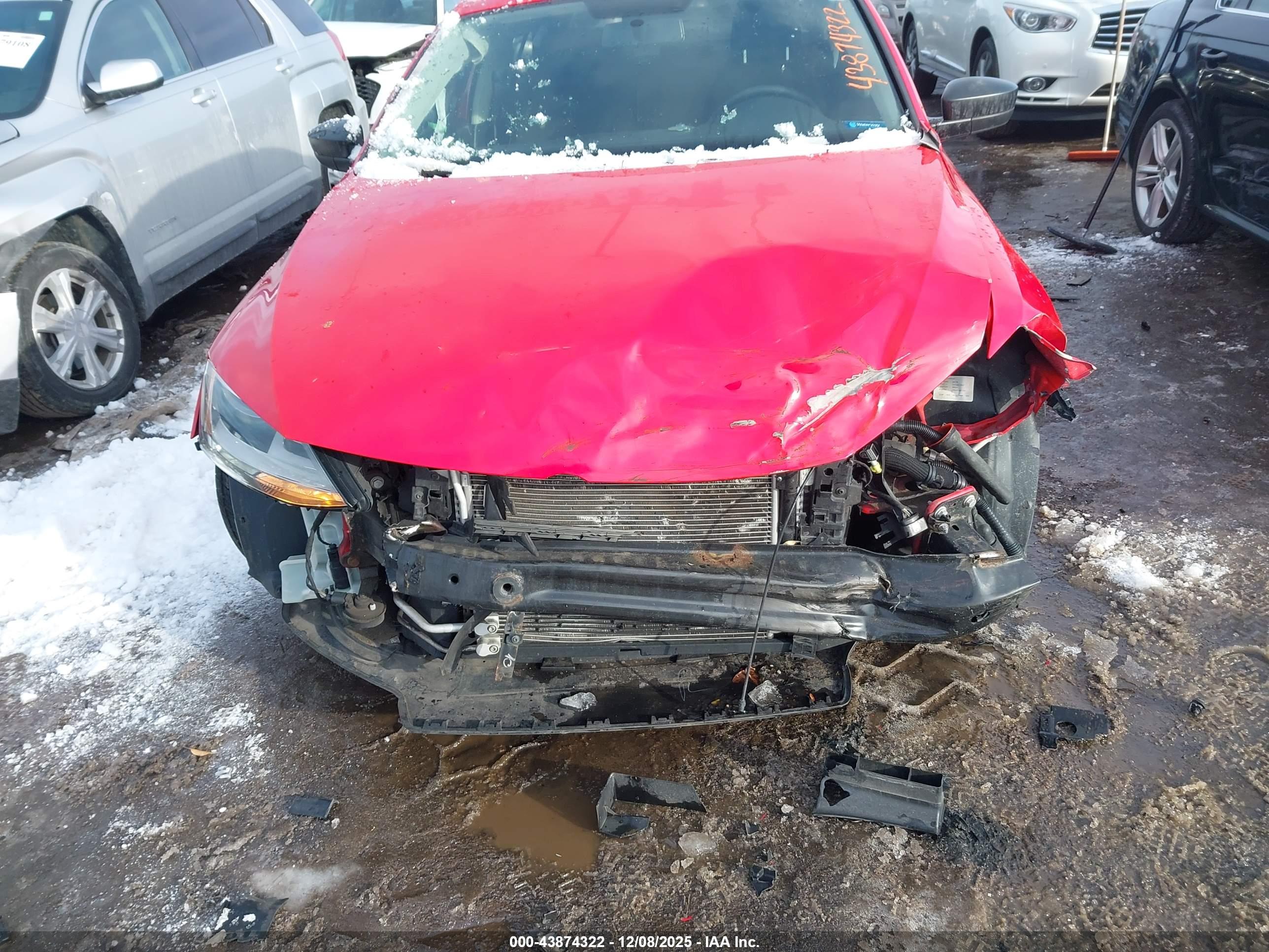 VOLKSWAGEN JETTA image 6