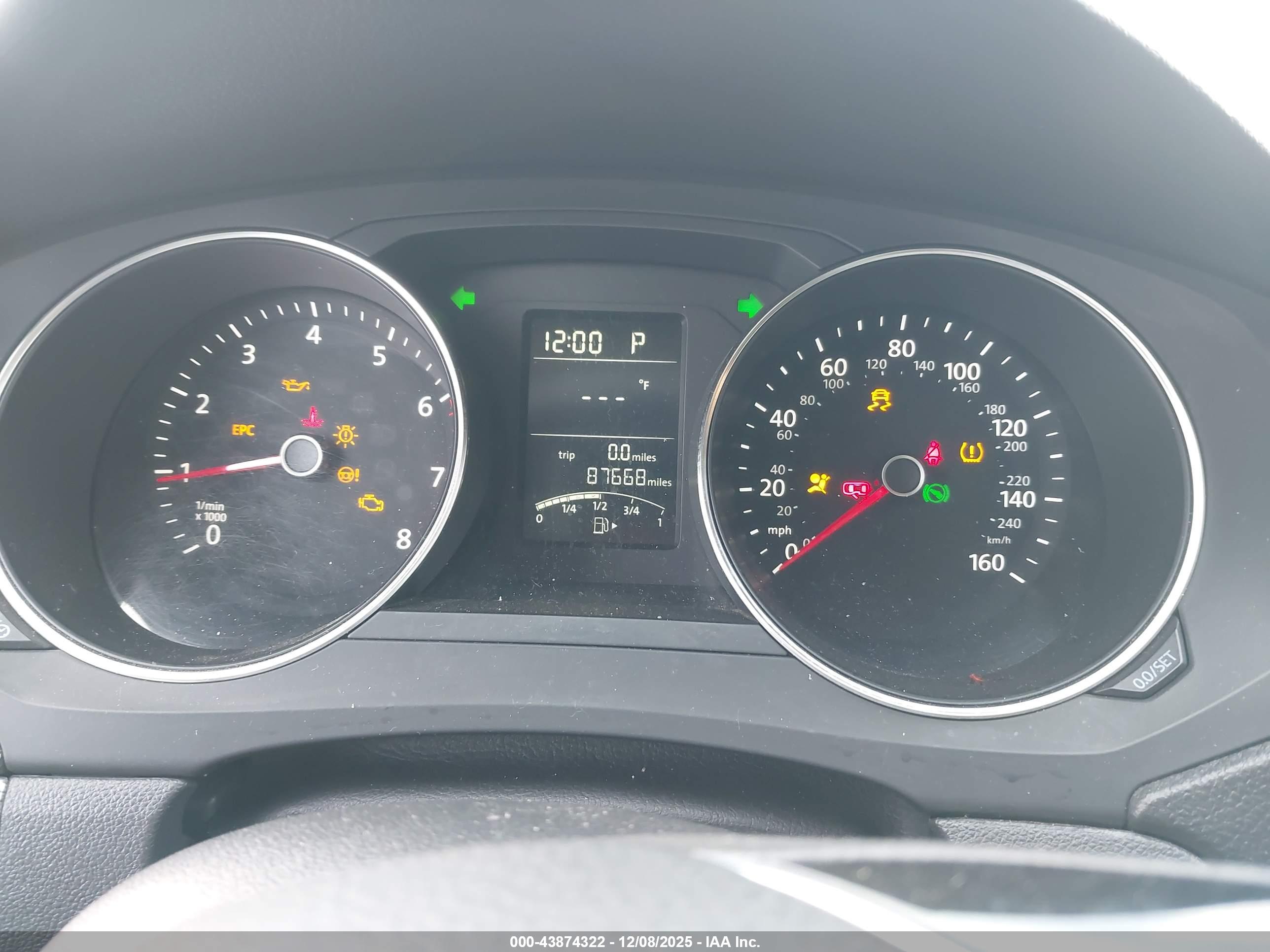 VOLKSWAGEN JETTA image 7