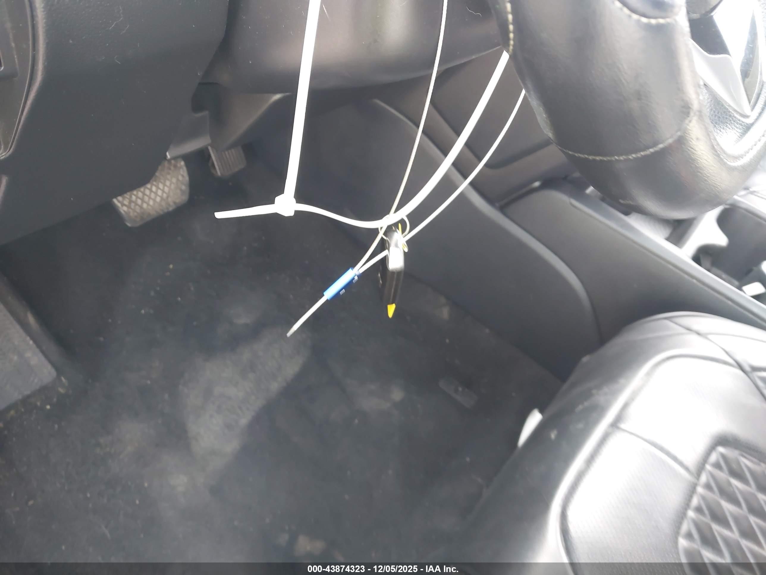 HONDA CR-V image 11