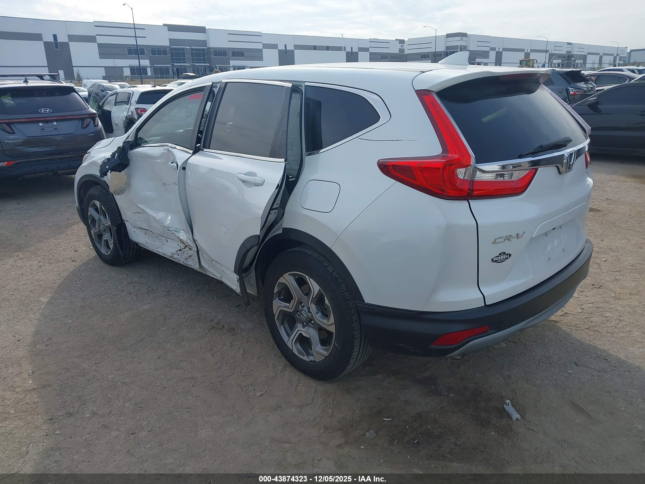 HONDA CR-V image 3
