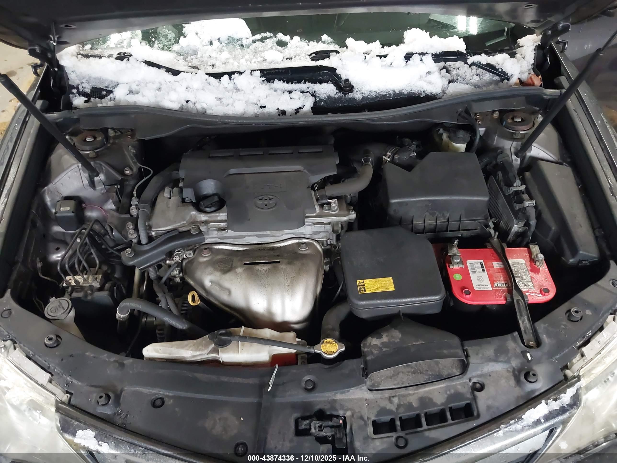 TOYOTA CAMRY image 10