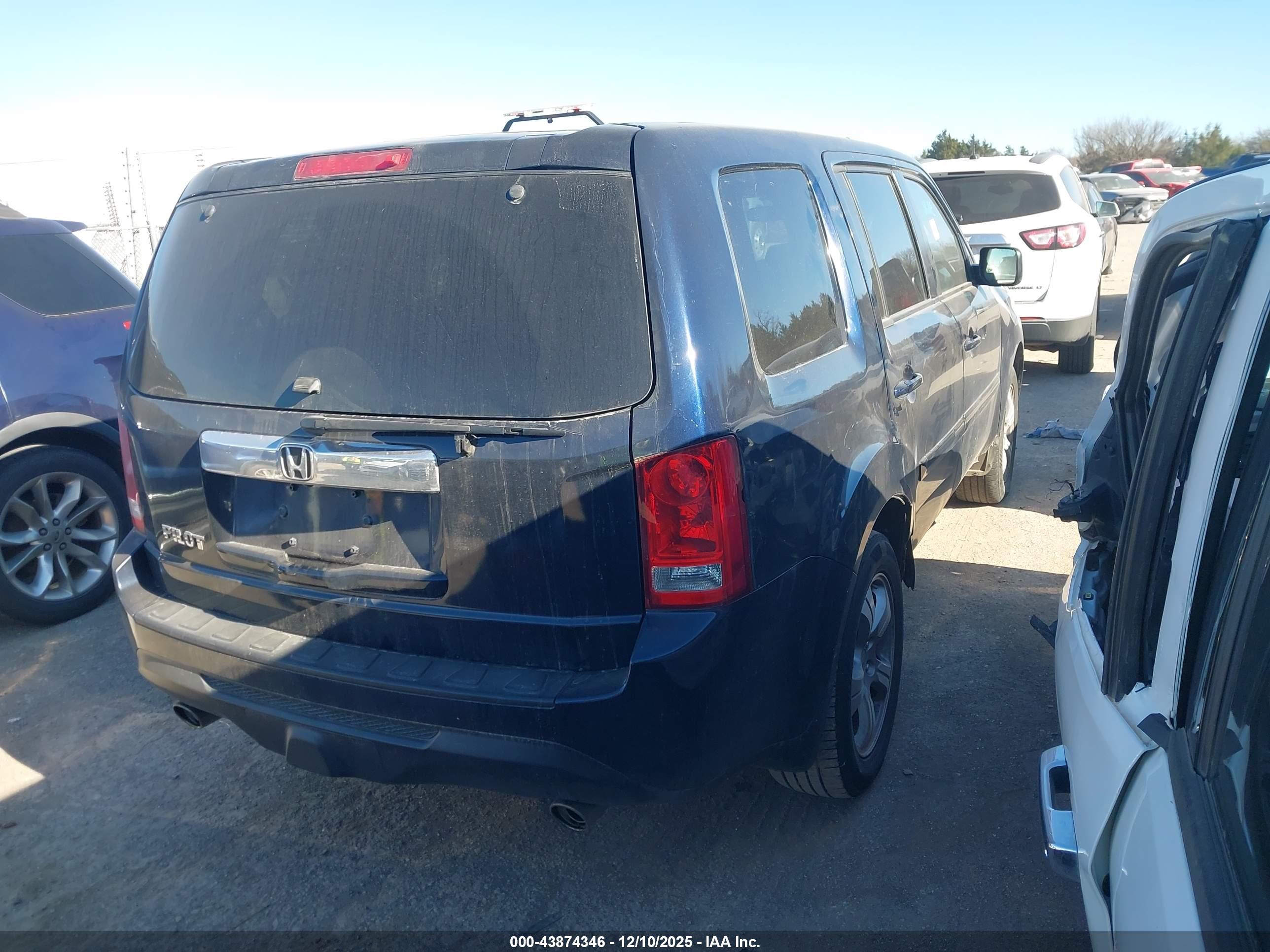 HONDA PILOT image 4