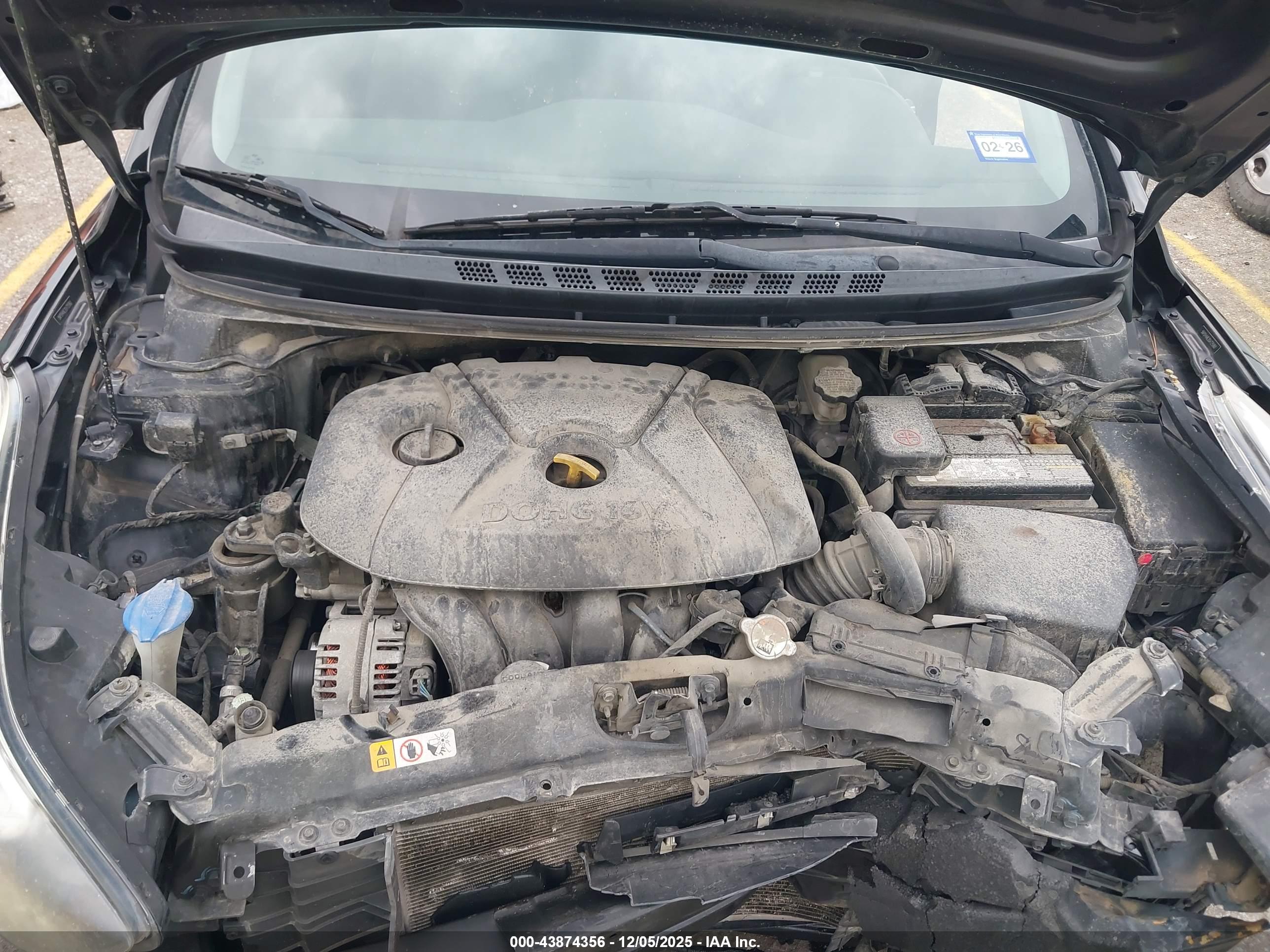 HYUNDAI ELANTRA image 10