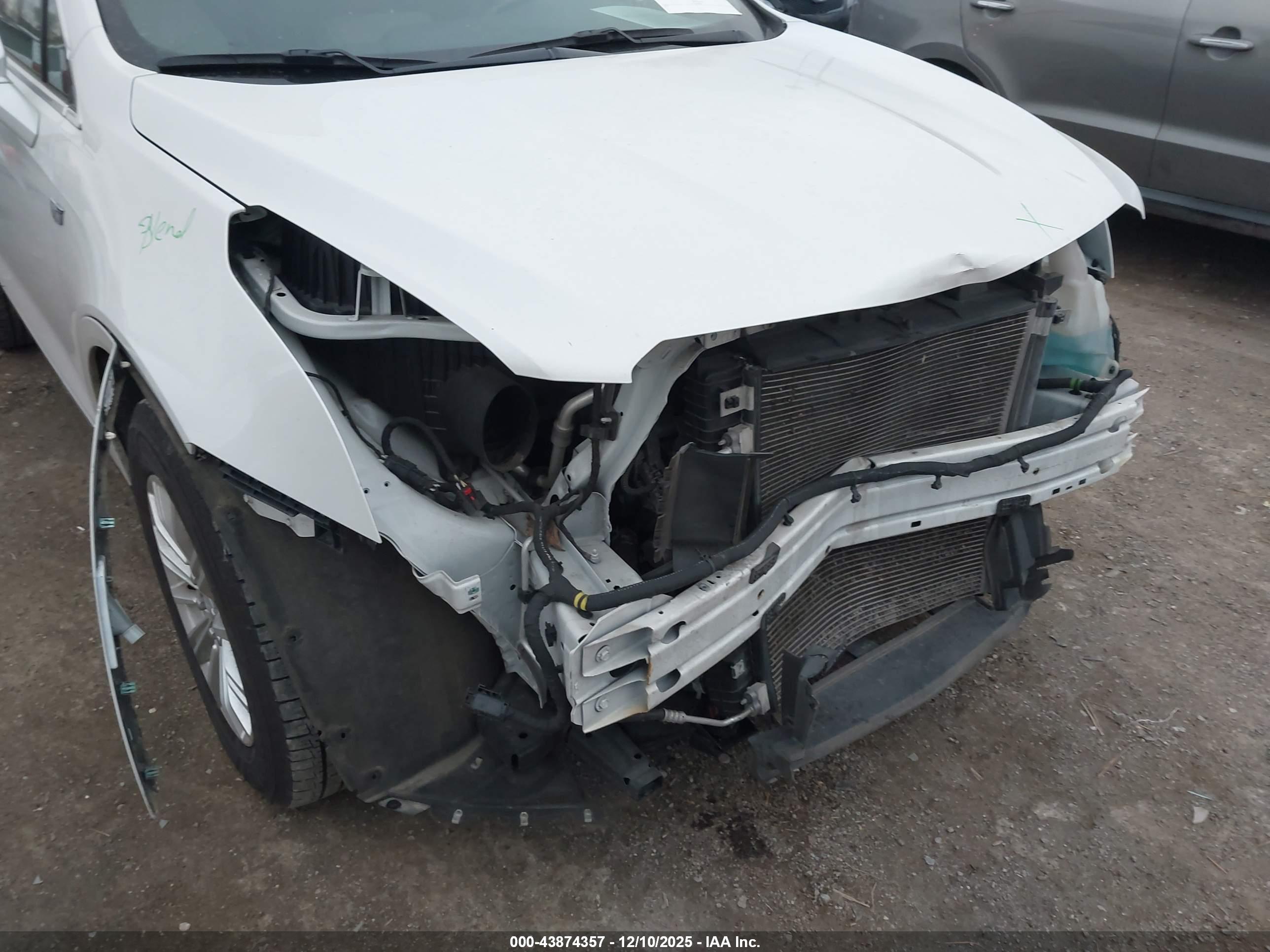 CADILLAC XT5 image 6