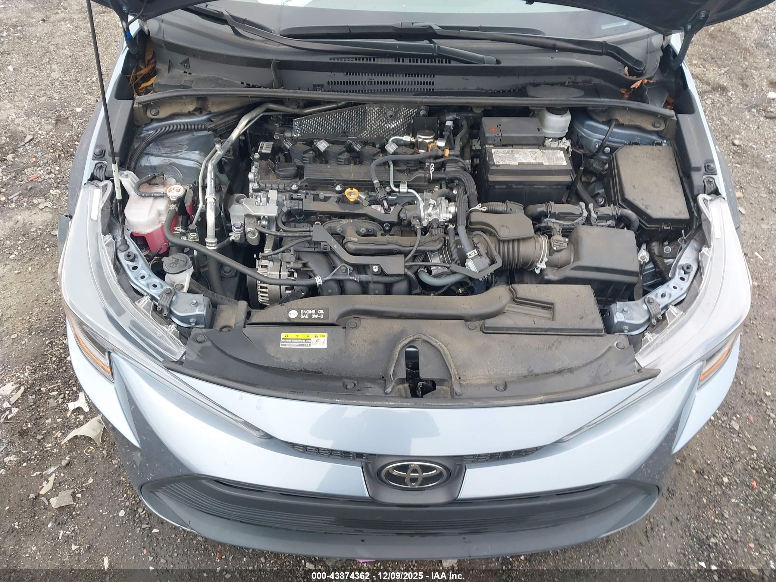 TOYOTA COROLLA image 10