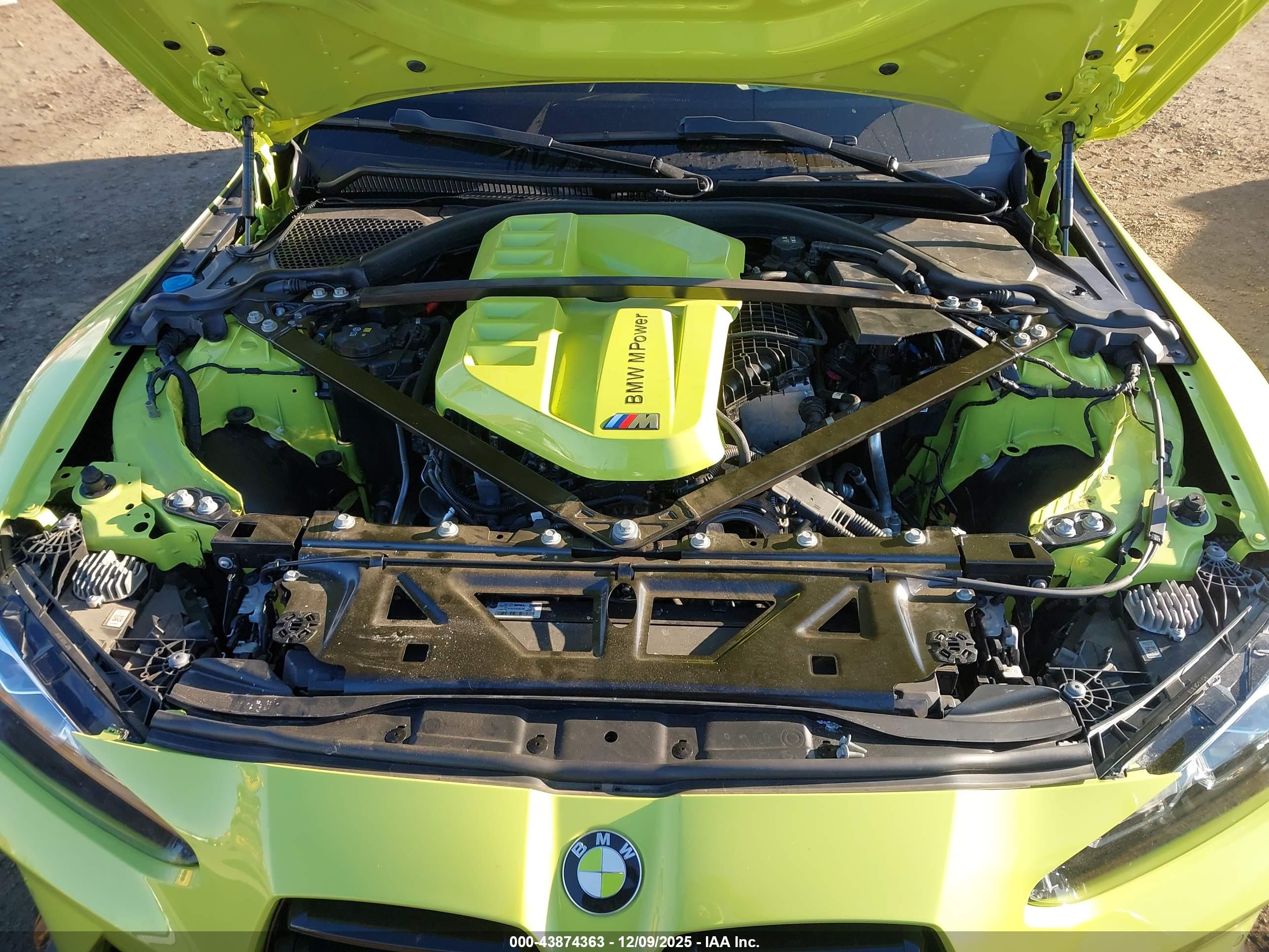 BMW M4 image 10