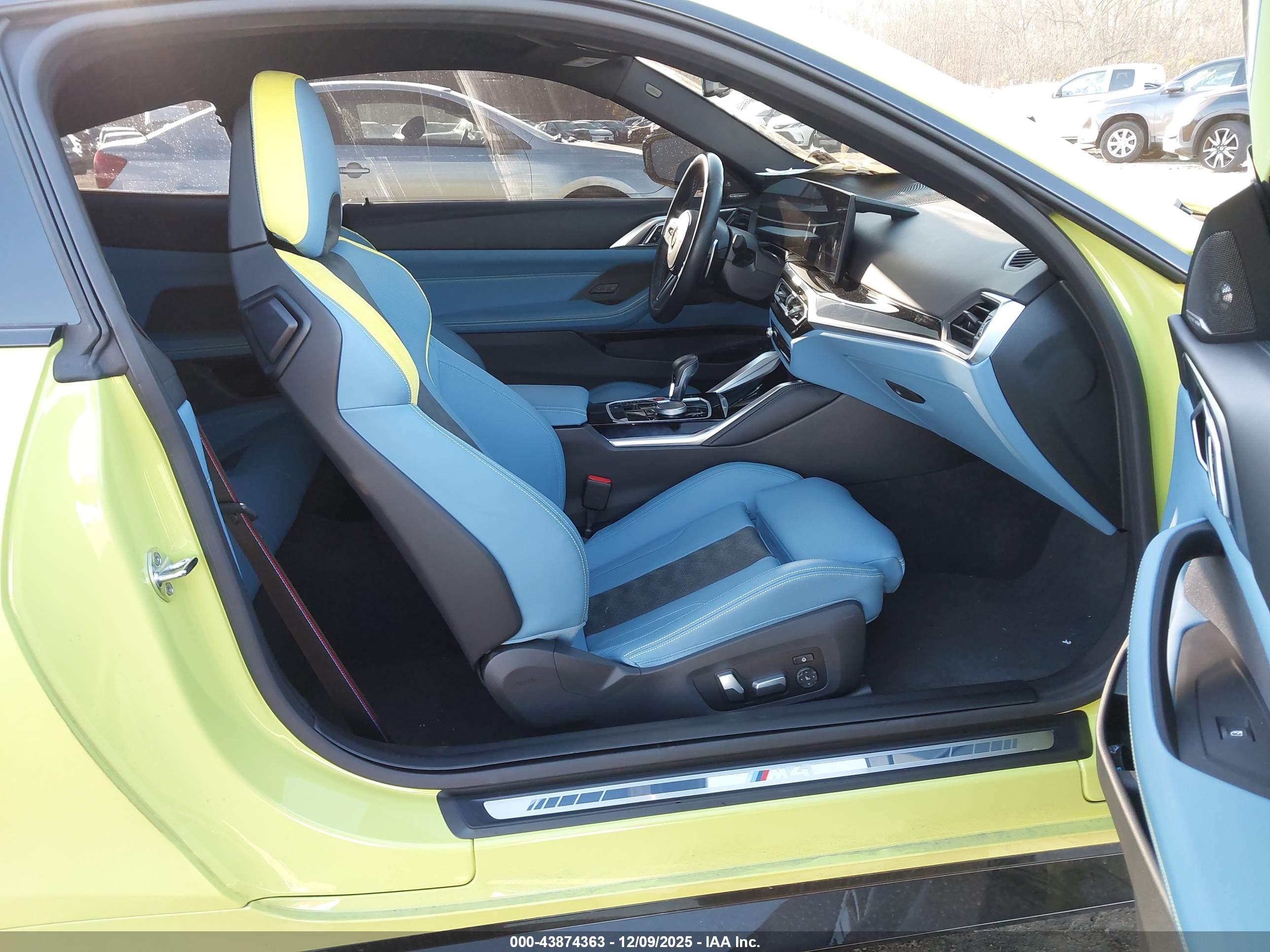BMW M4 image 5