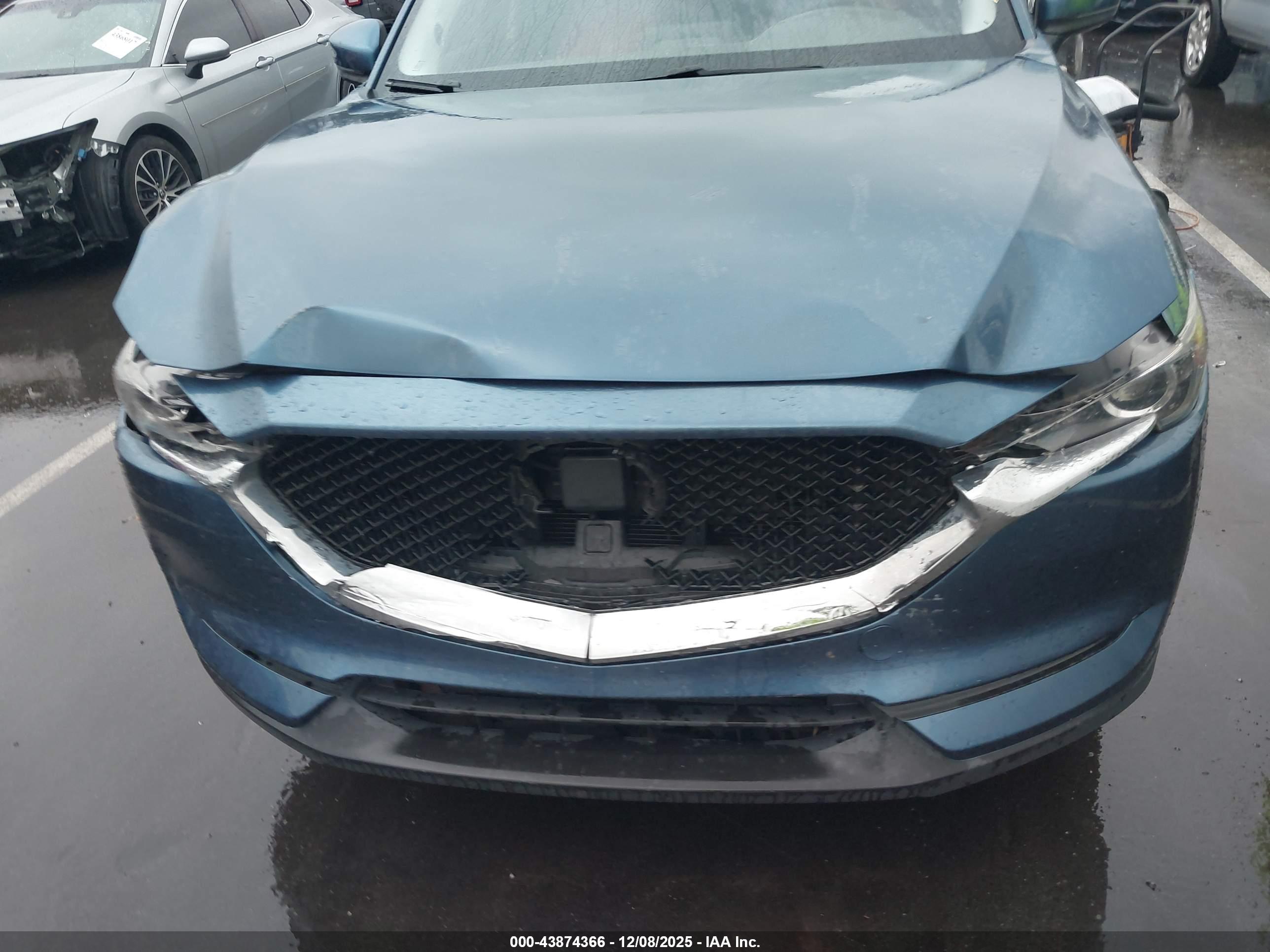 MAZDA CX-5 image 6