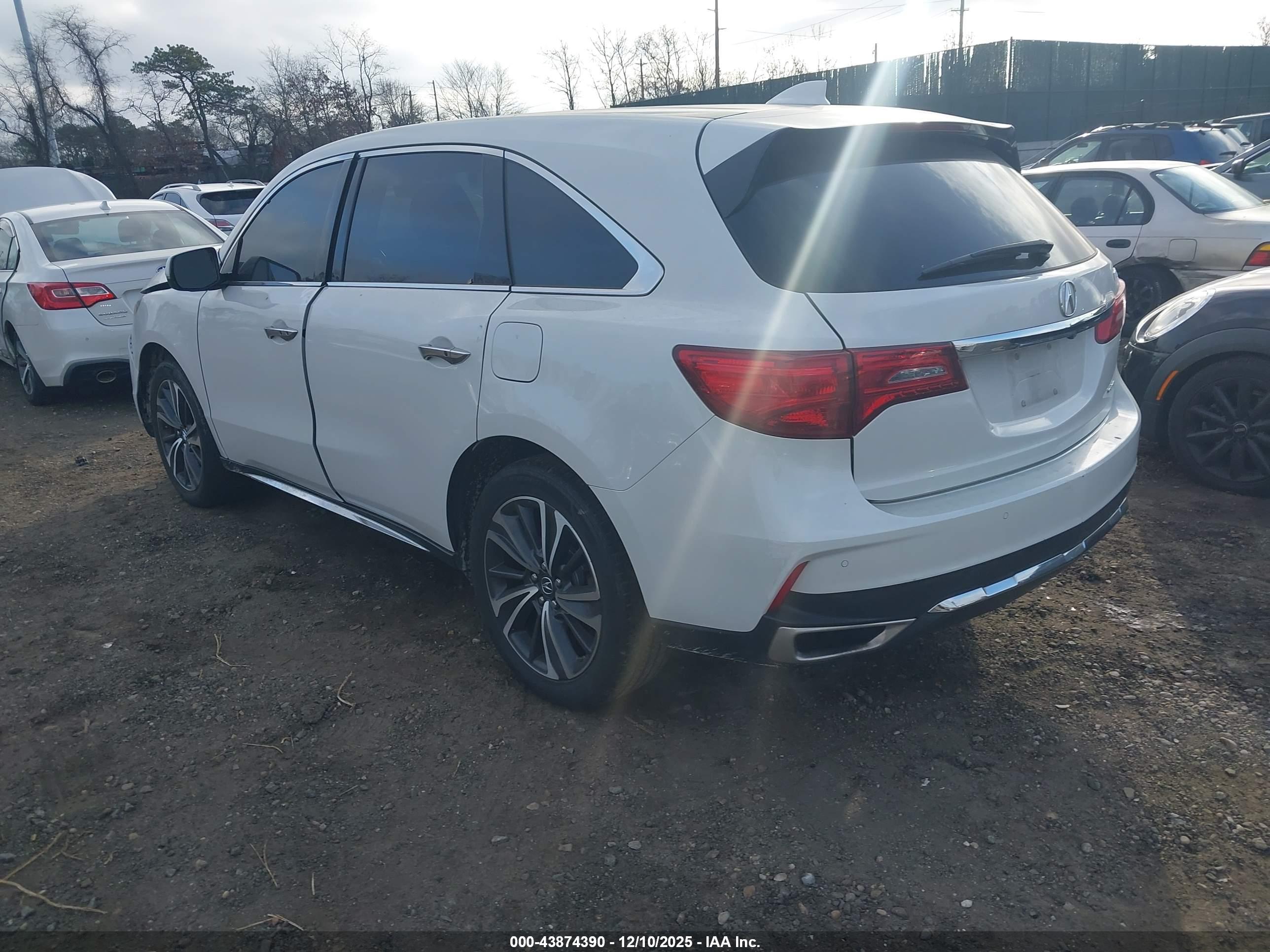 ACURA MDX image 3