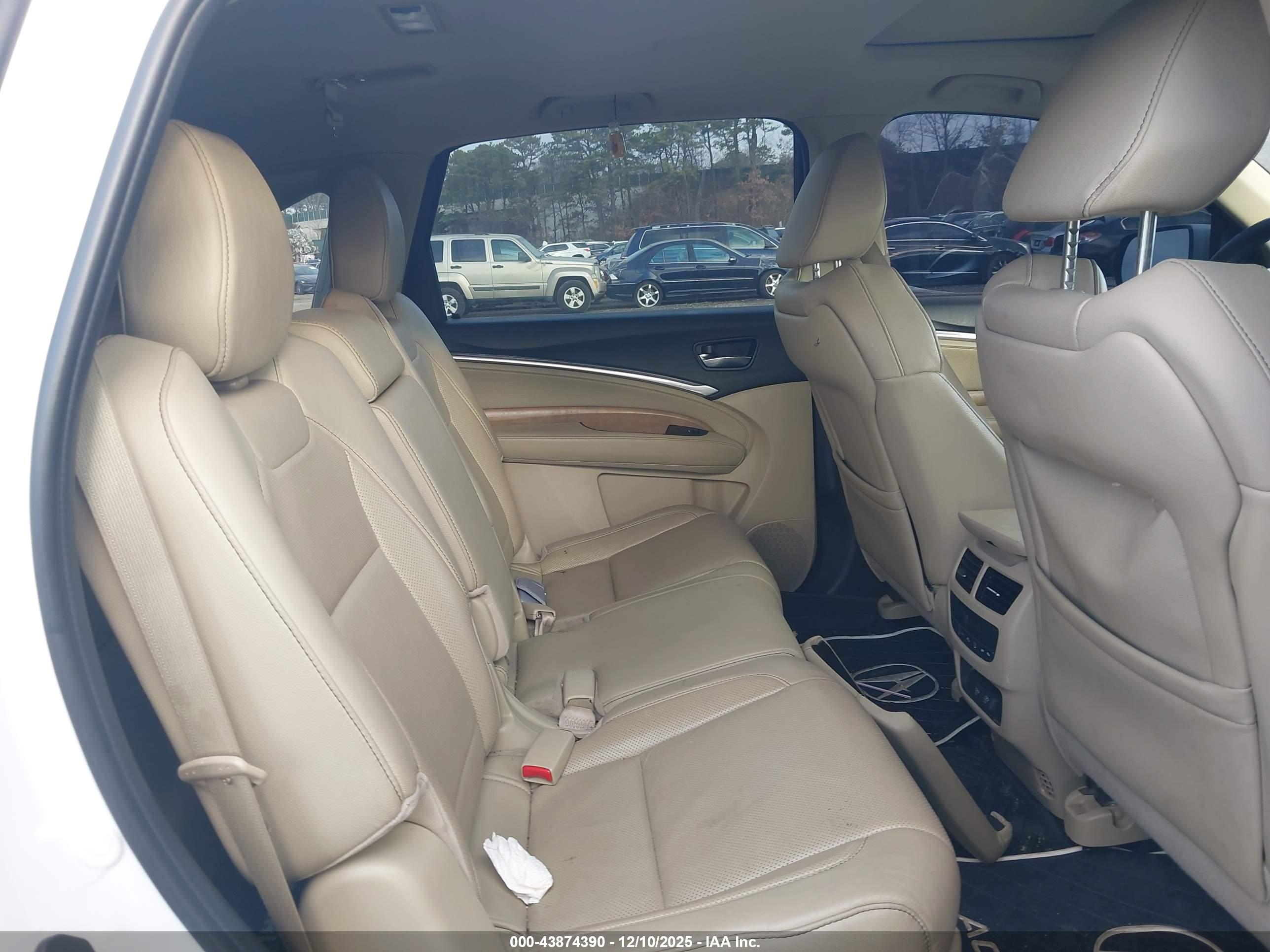 ACURA MDX image 8