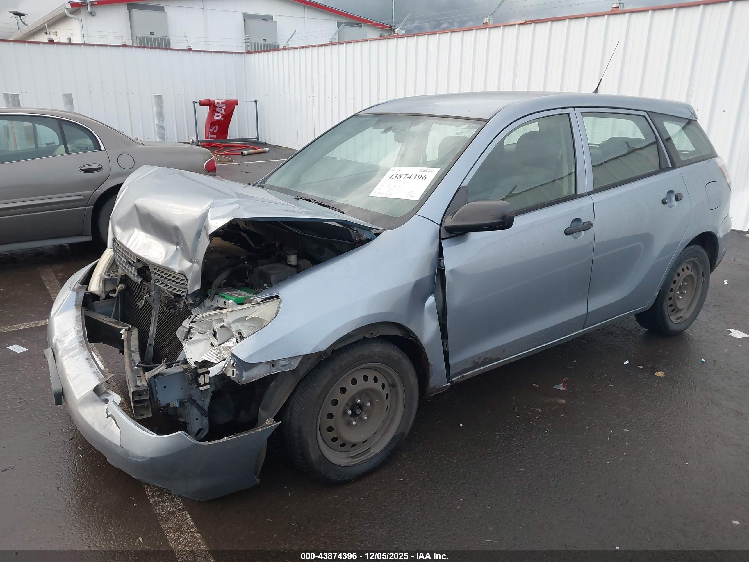 TOYOTA MATRIX image 2