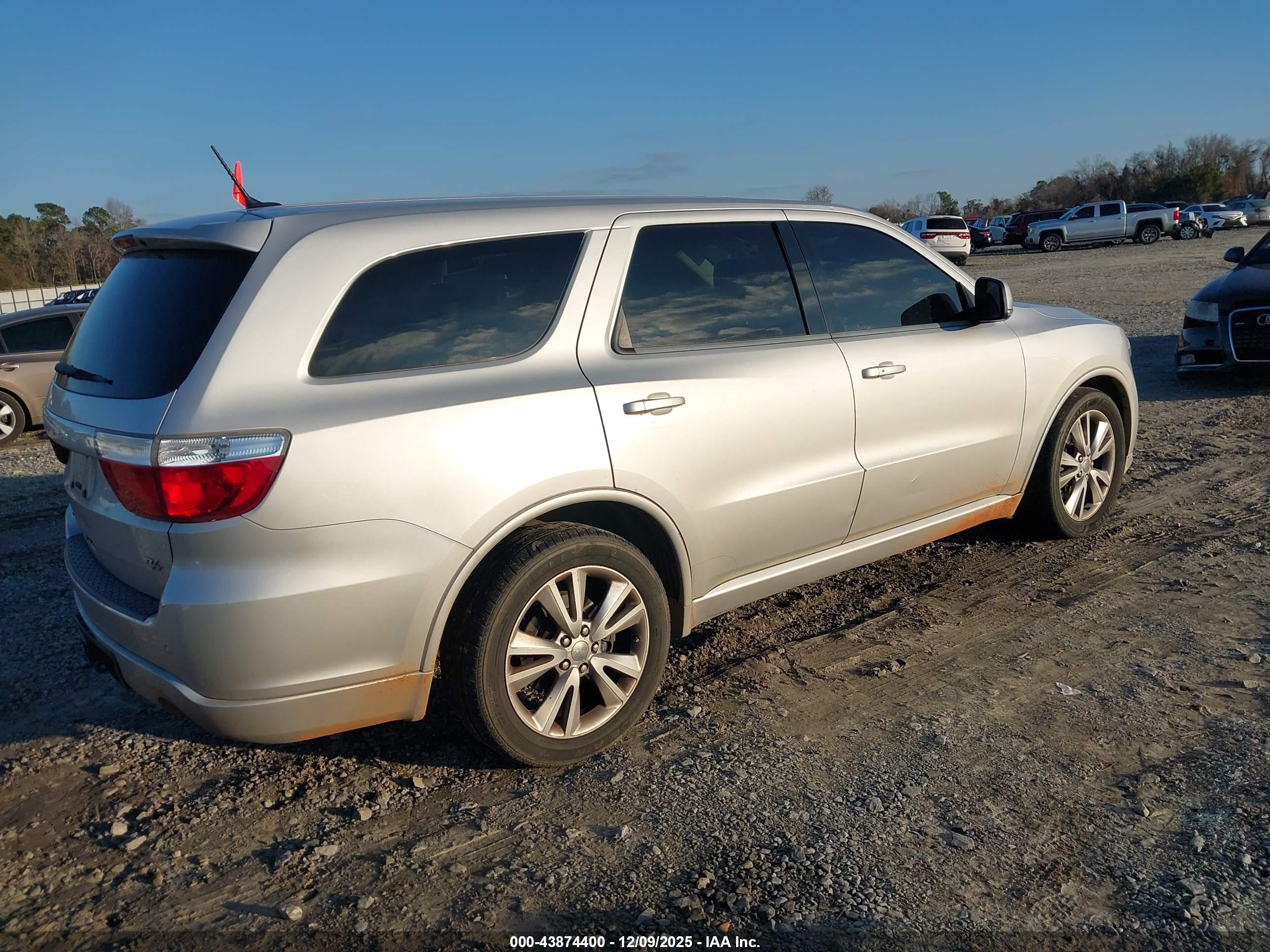 DODGE DURANGO image 4