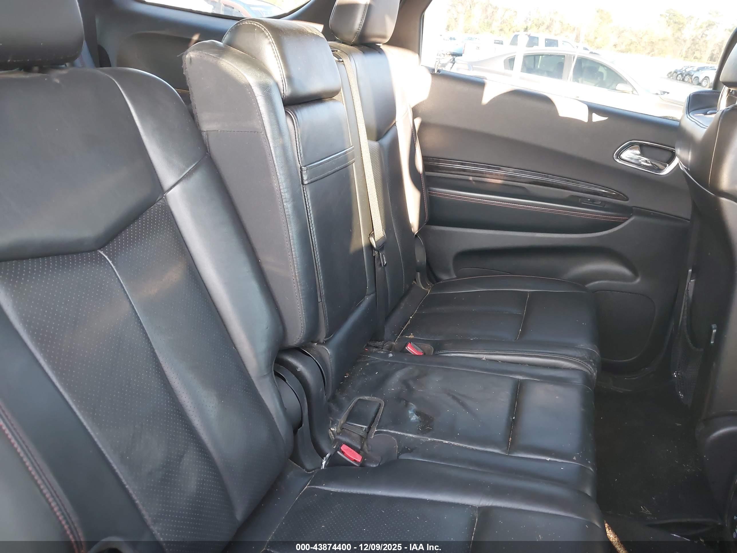 DODGE DURANGO image 8