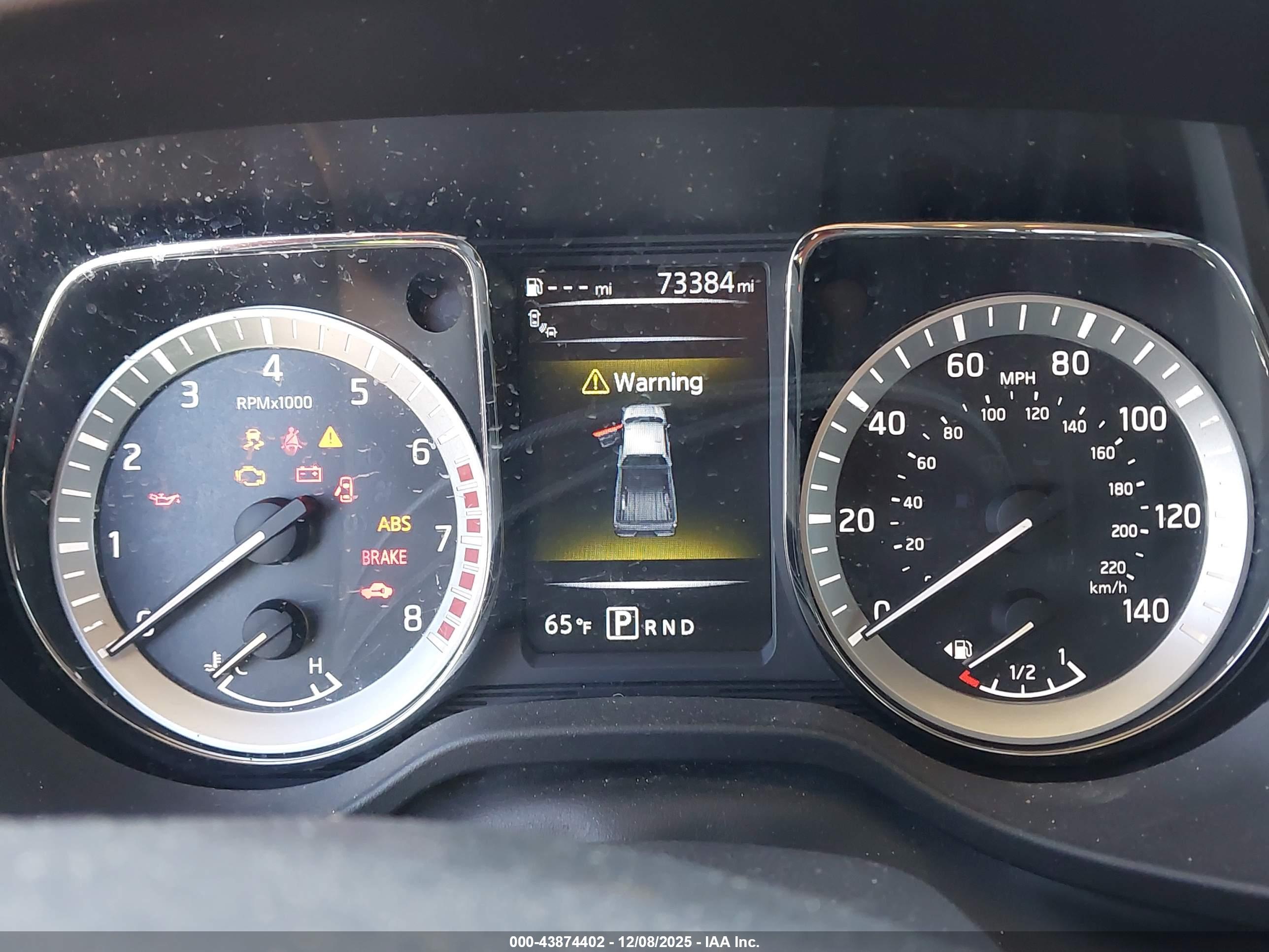 NISSAN TITAN image 7