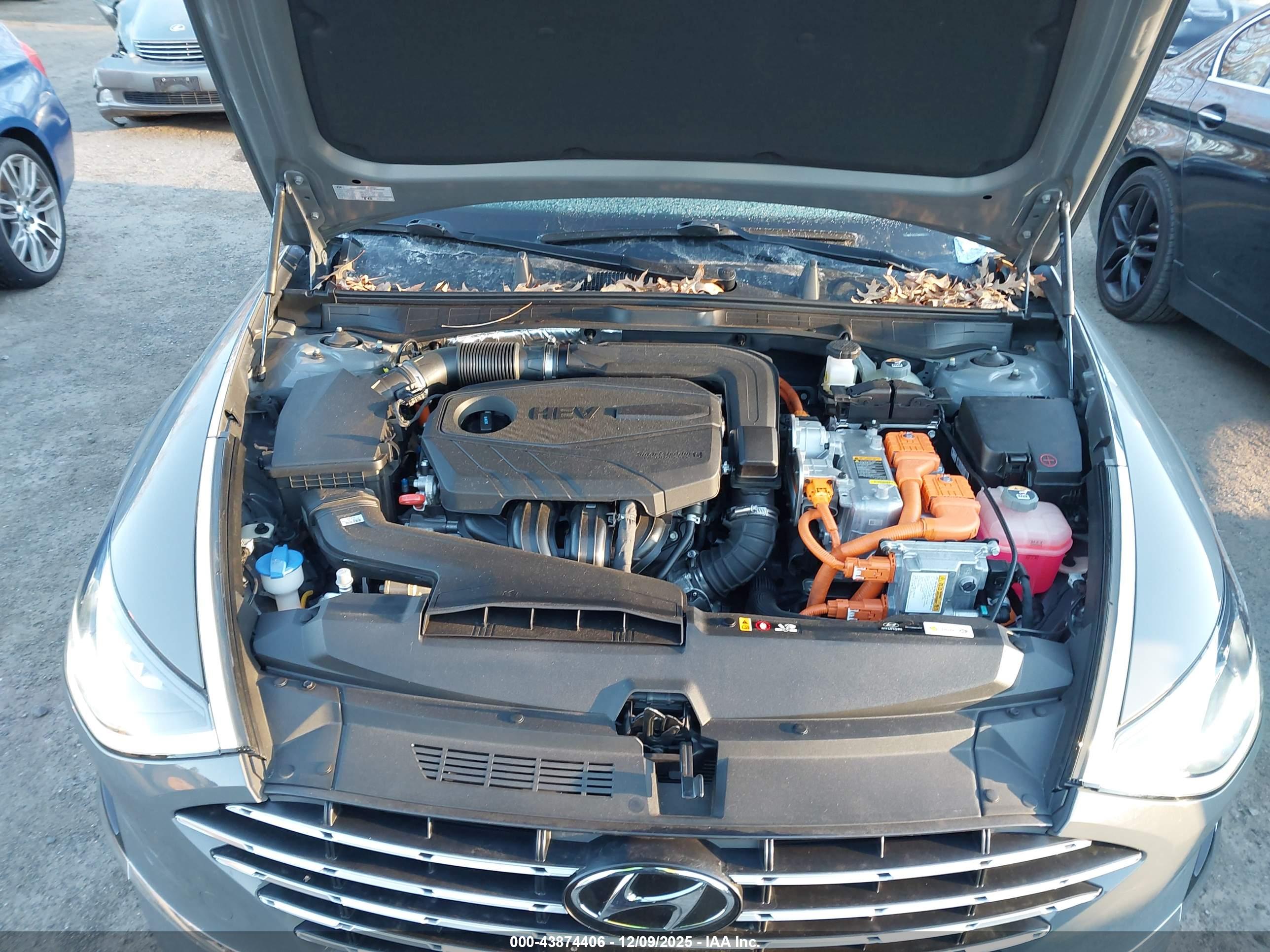 HYUNDAI SONATA image 10