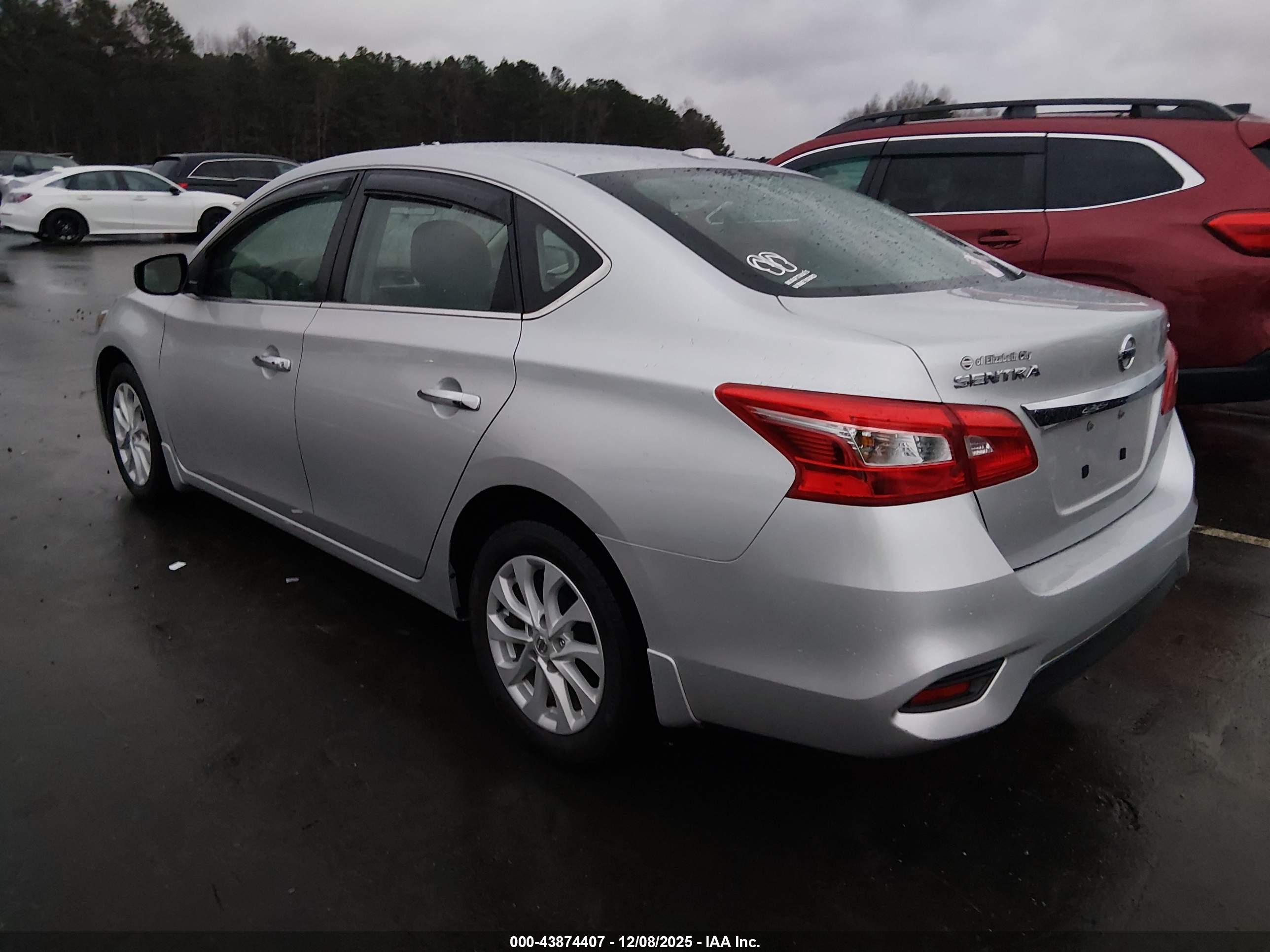 NISSAN SENTRA image 3