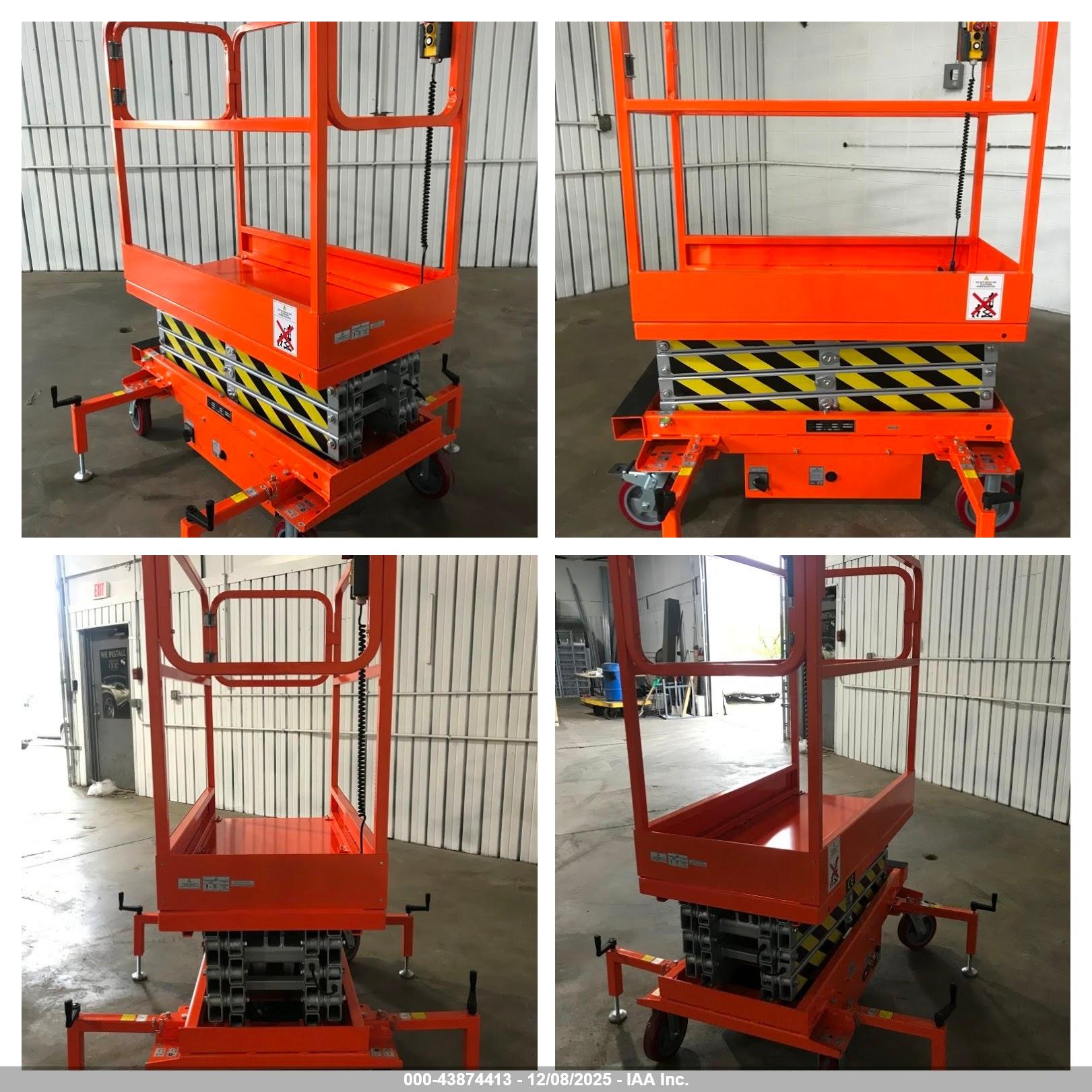 ORANGE SCISSOR image 2