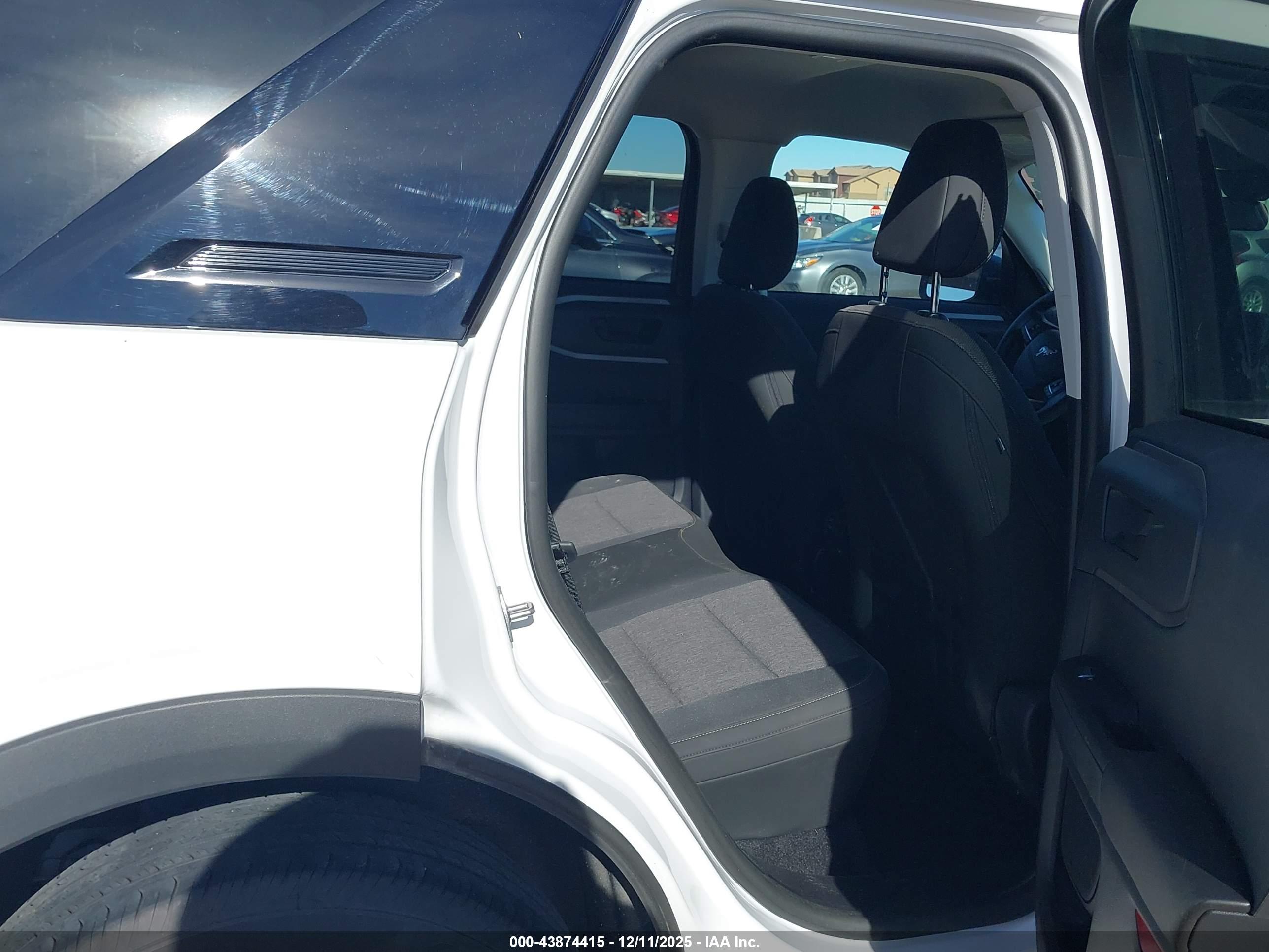 FORD BRONCO image 8