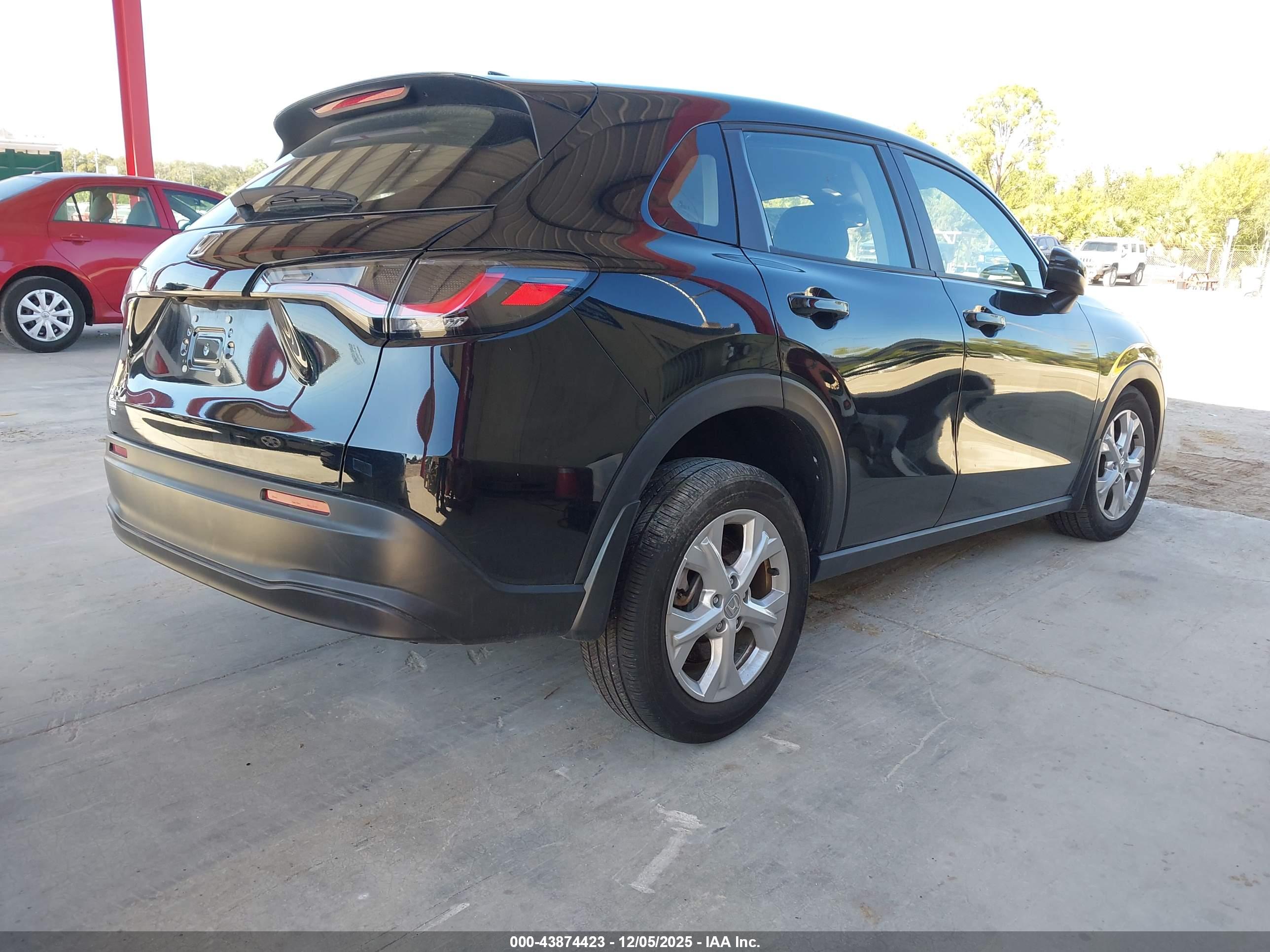 HONDA HR-V image 4