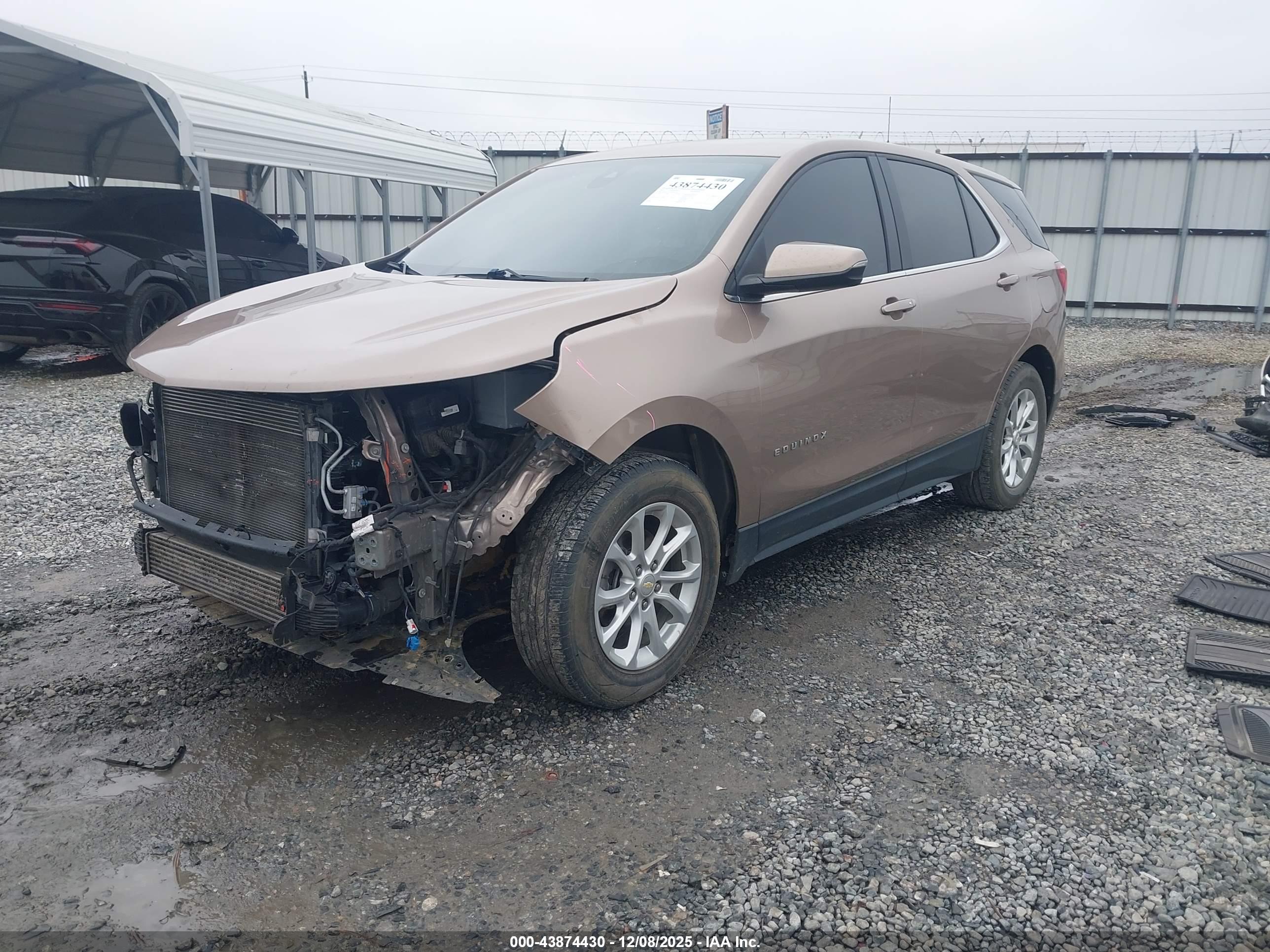 CHEVROLET EQUINOX image 2