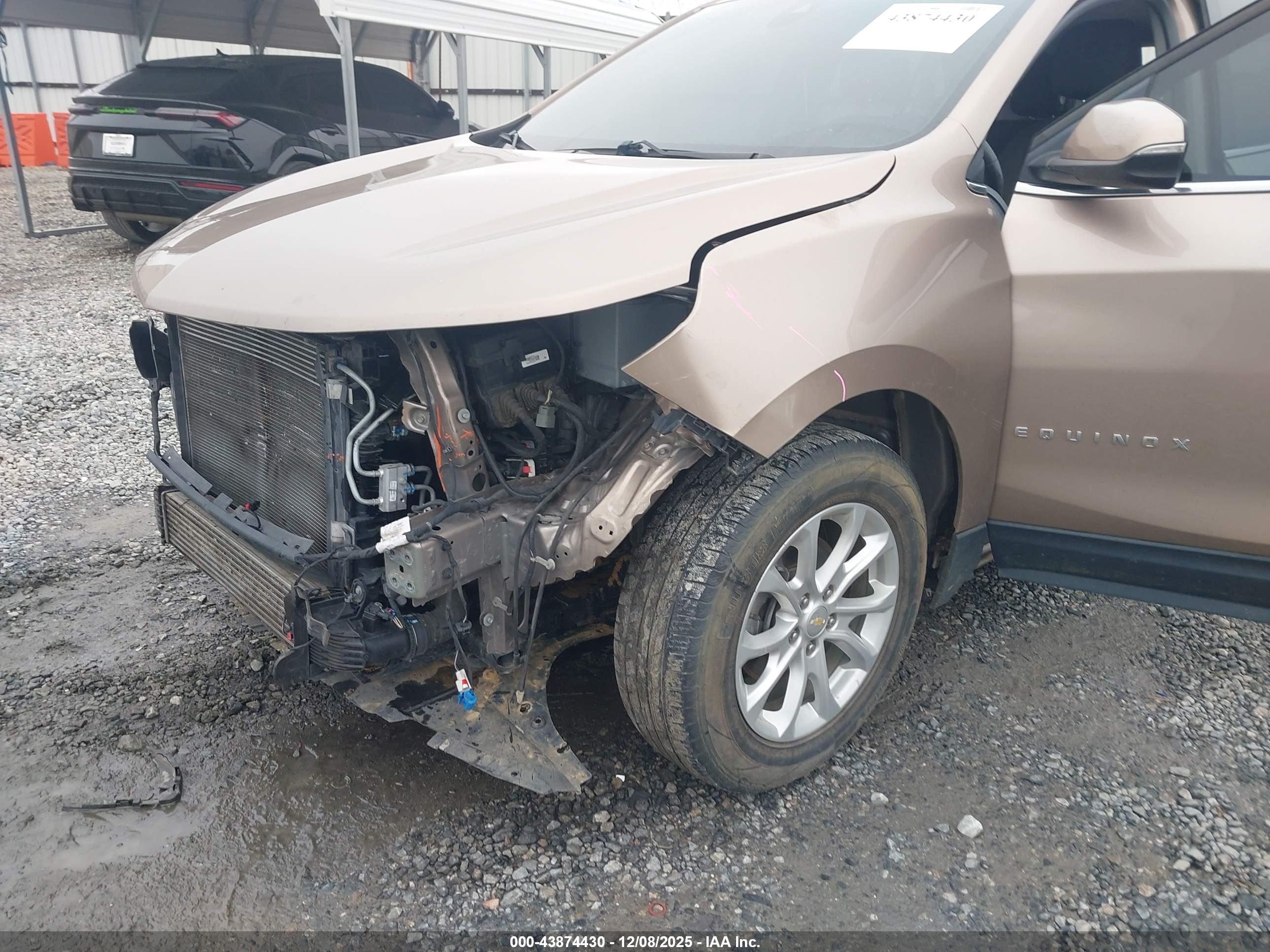 CHEVROLET EQUINOX image 6