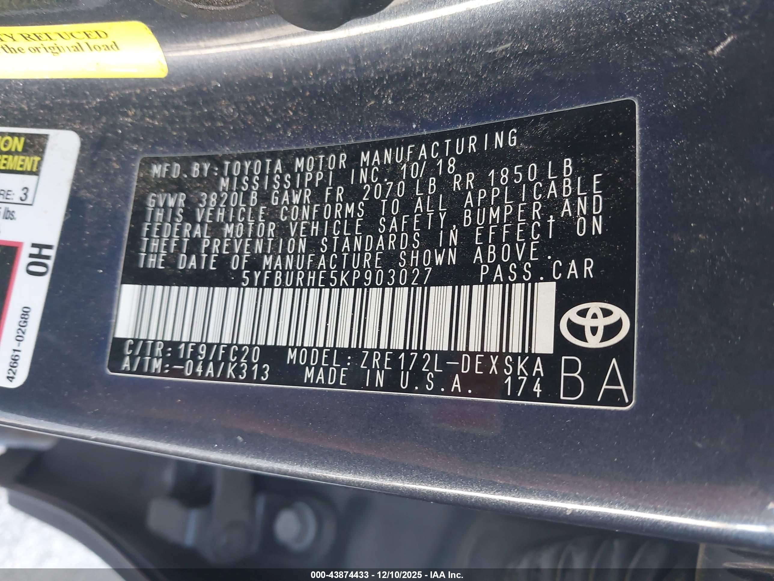 TOYOTA COROLLA image 9