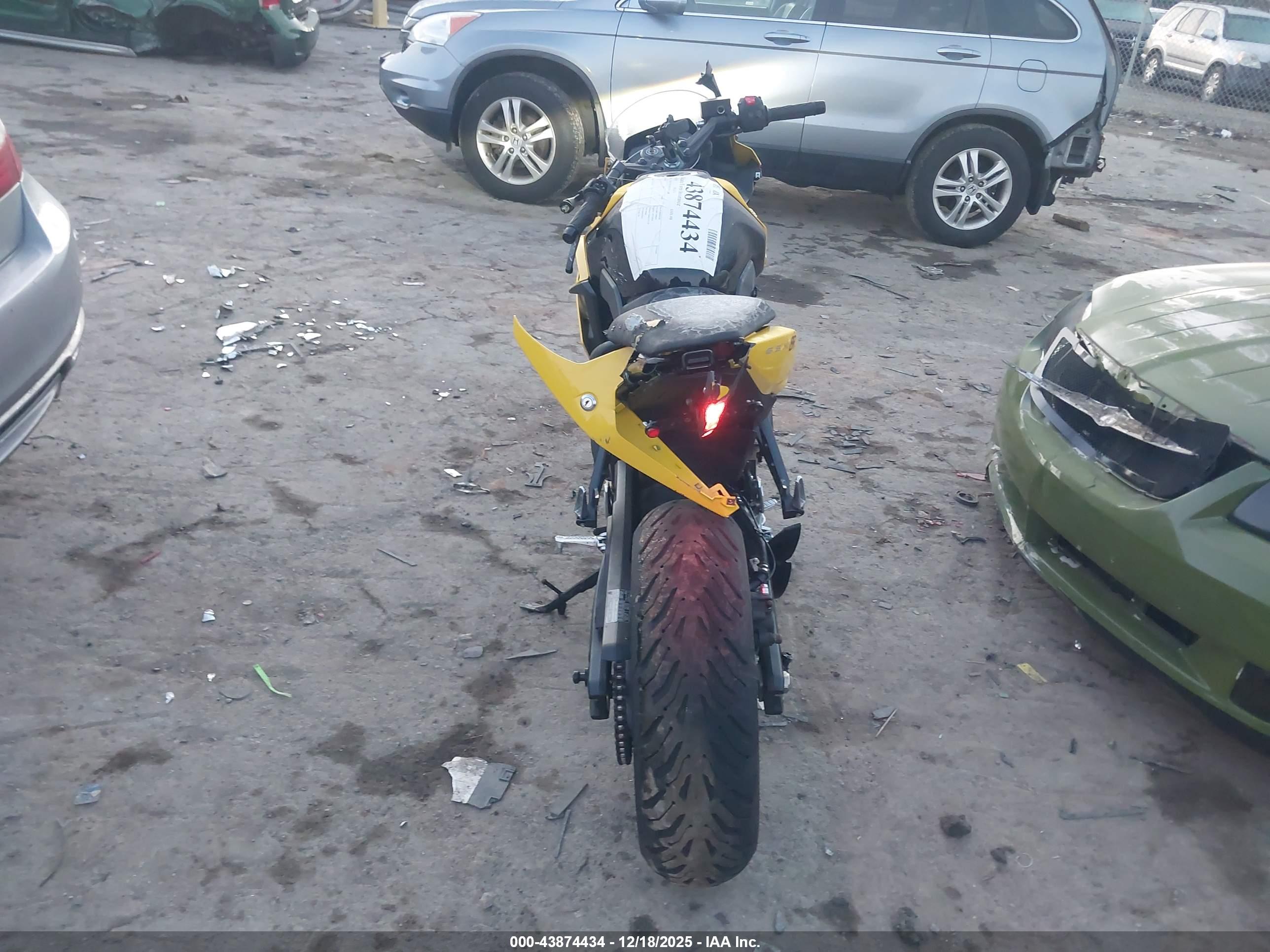 SUZUKI GSX800 image 6