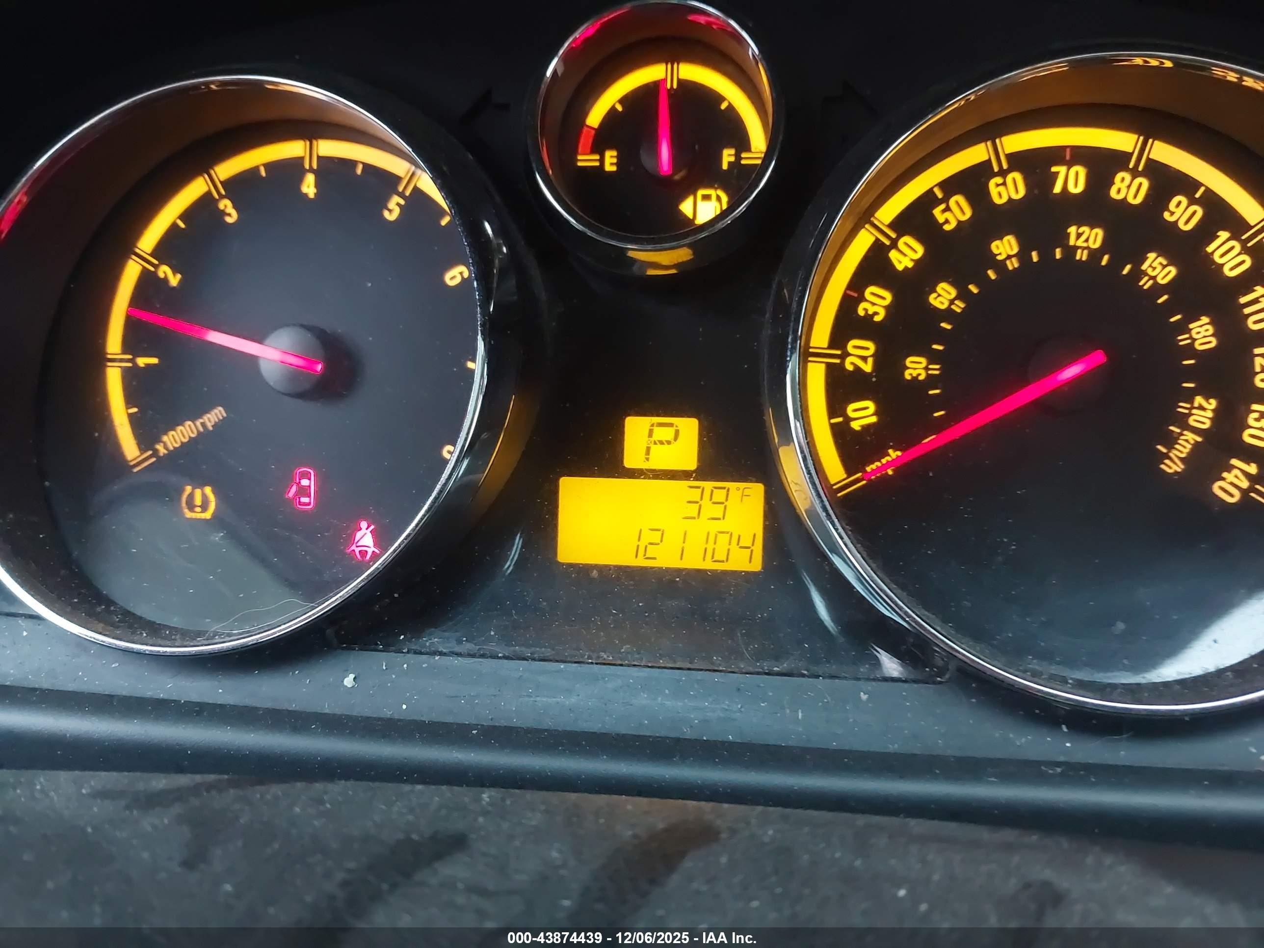 SATURN VUE image 7