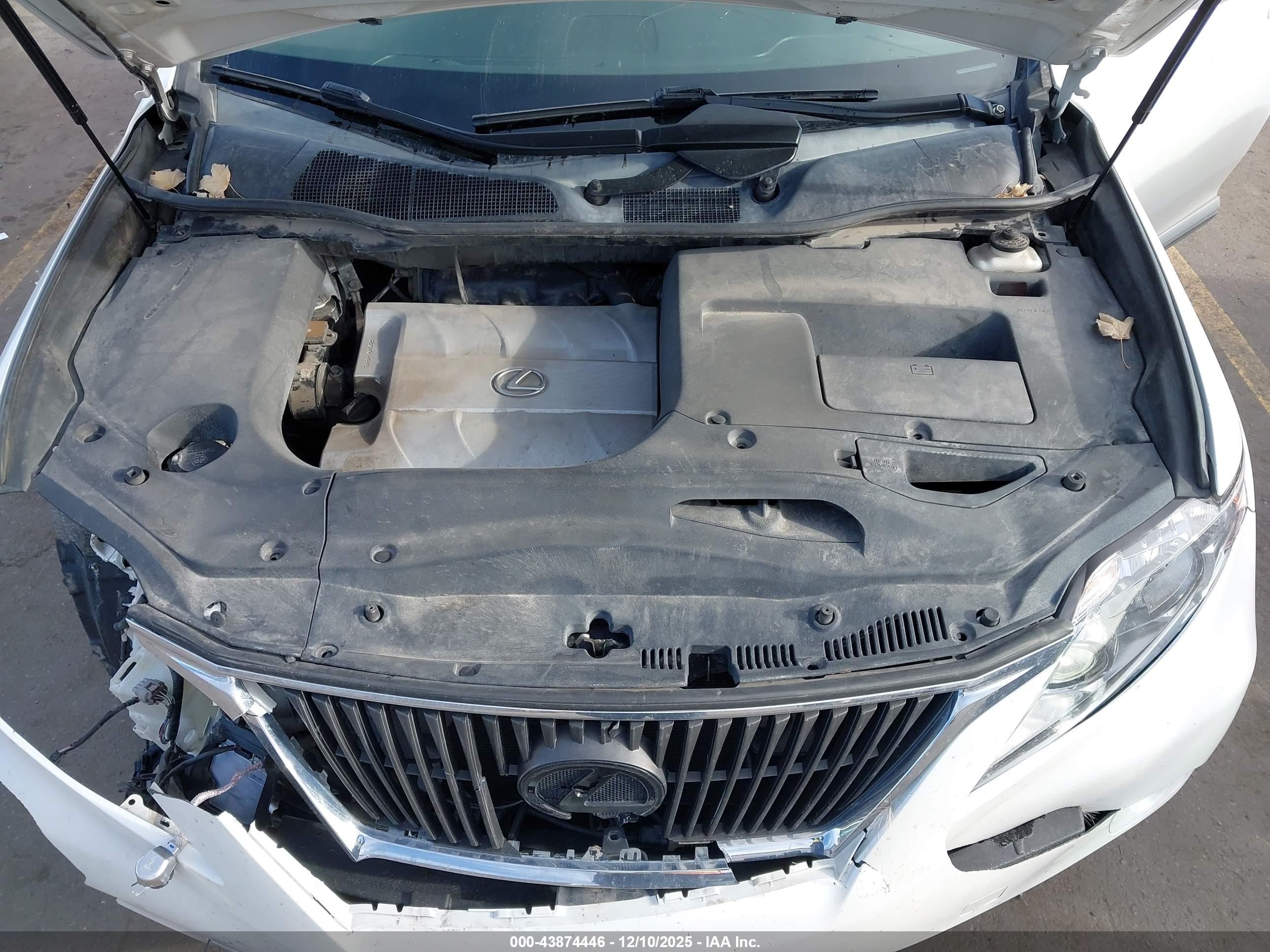 LEXUS RX image 10