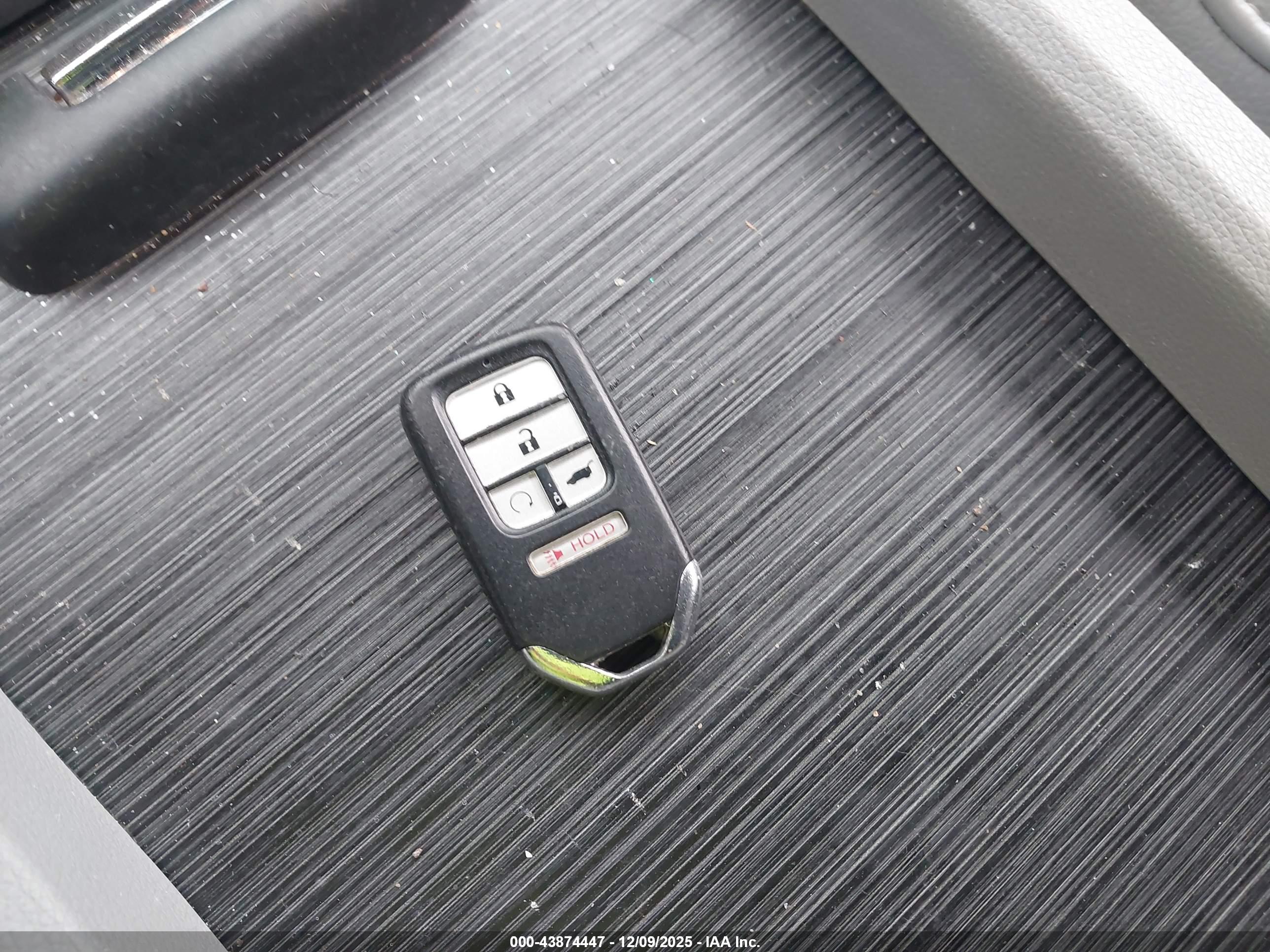 HONDA PILOT image 11