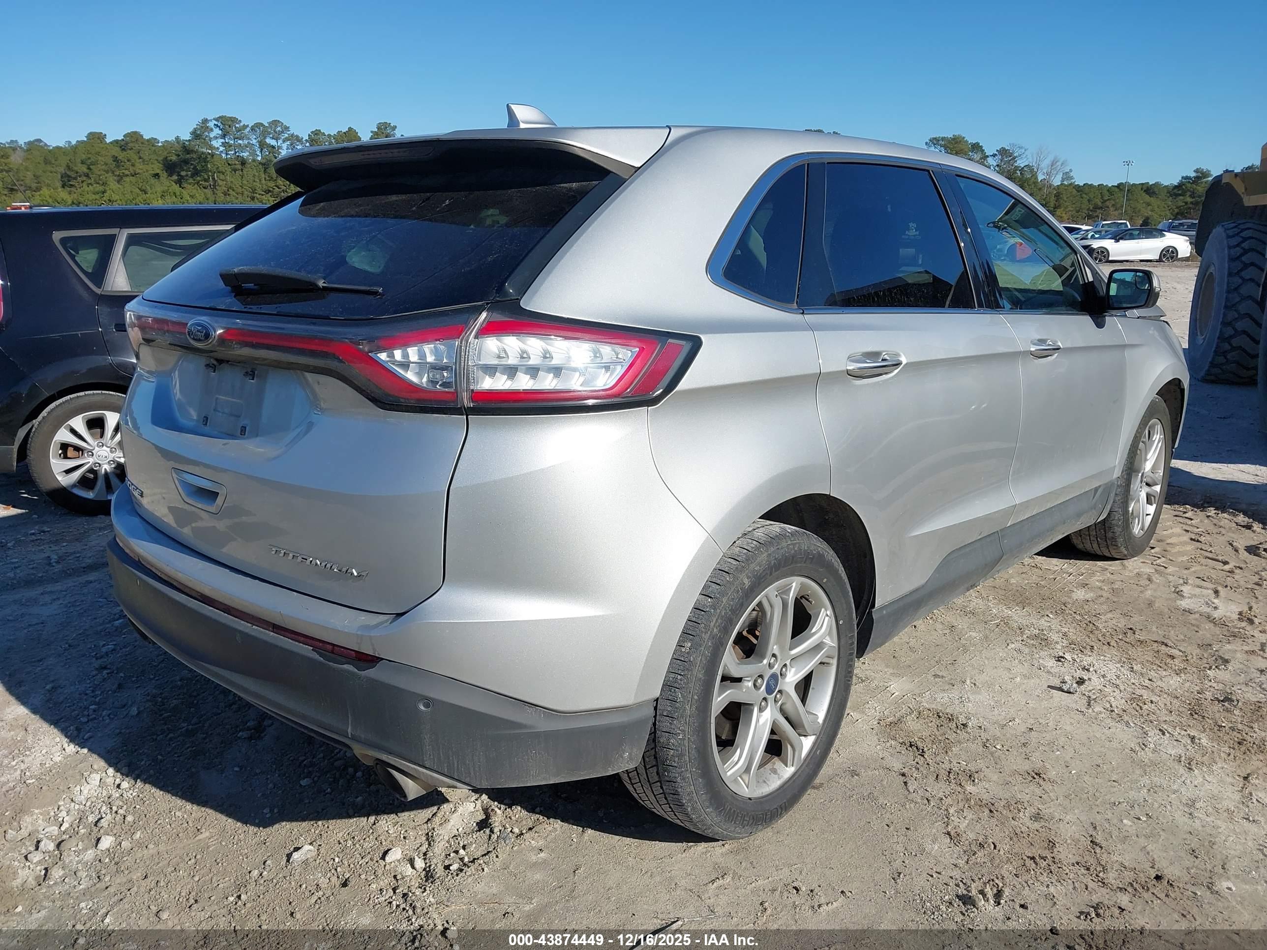 FORD EDGE image 4