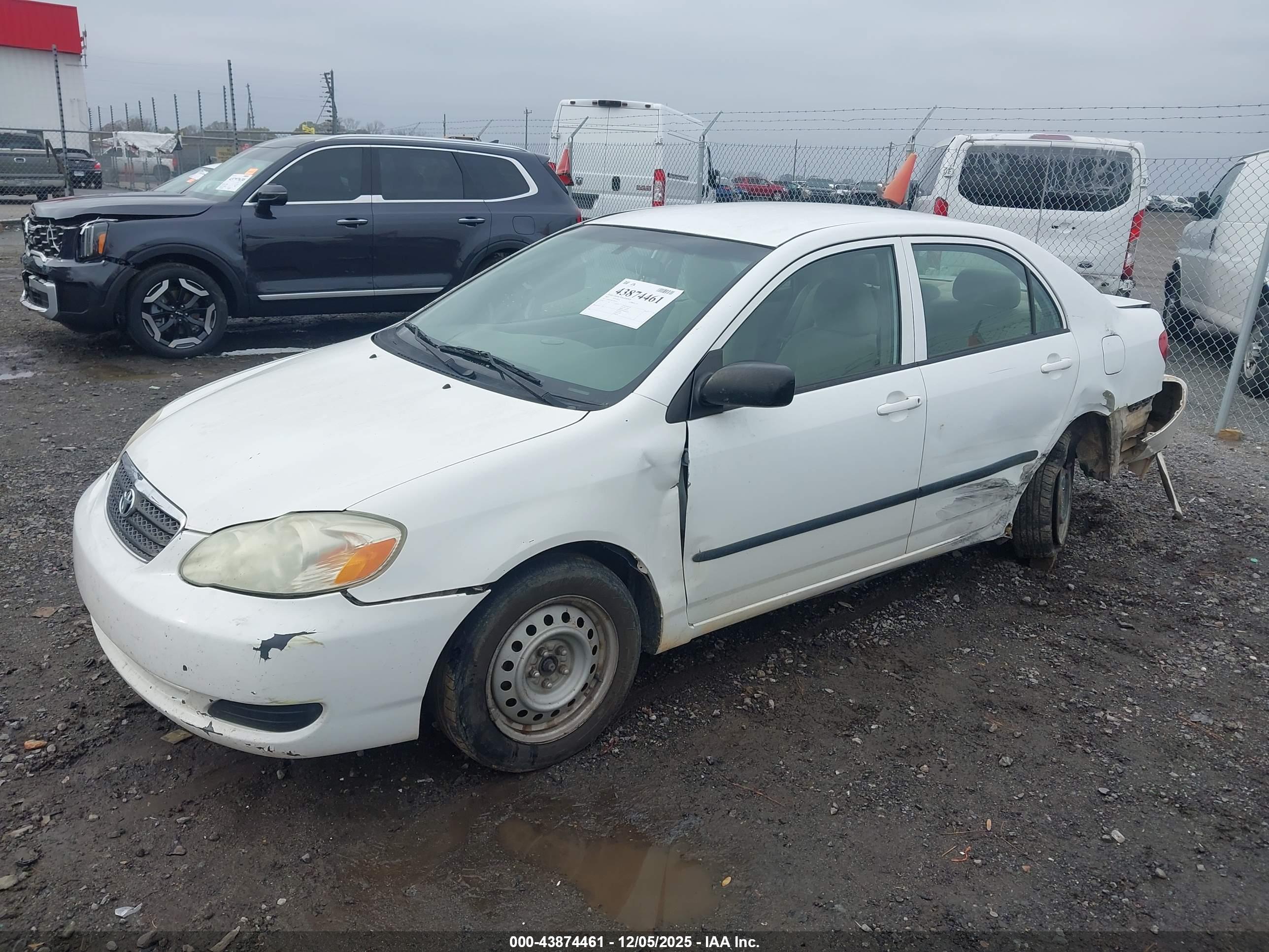 TOYOTA COROLLA image 2