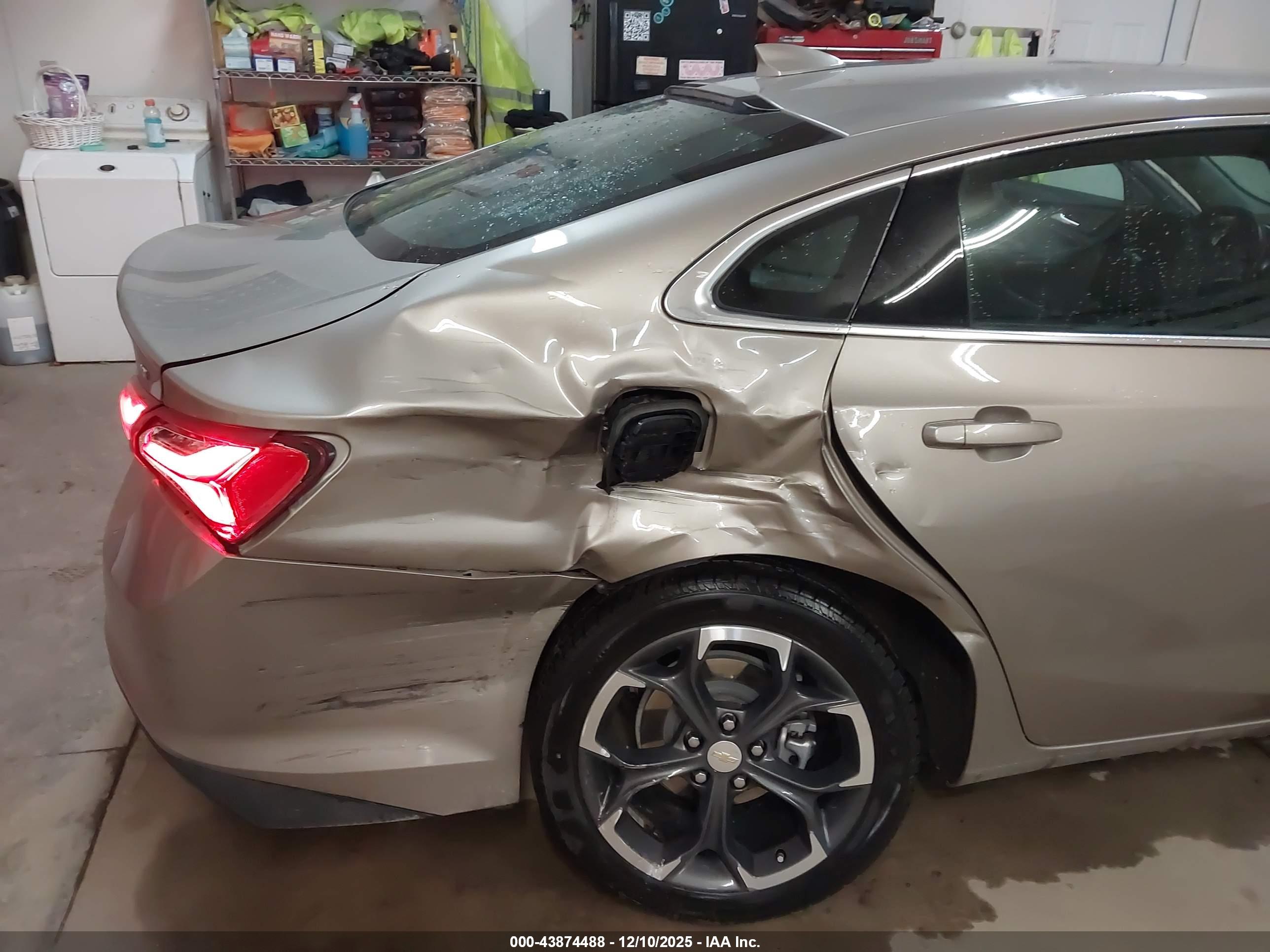 CHEVROLET MALIBU image 6