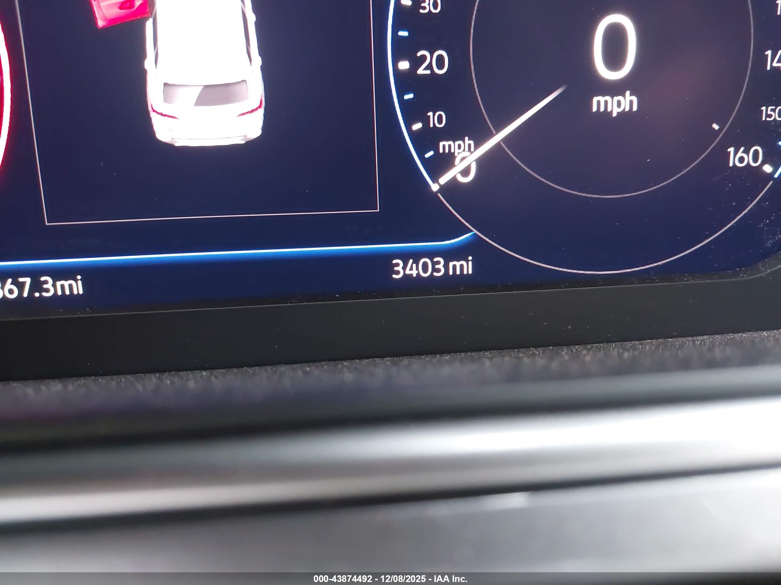 VOLKSWAGEN TAOS image 7