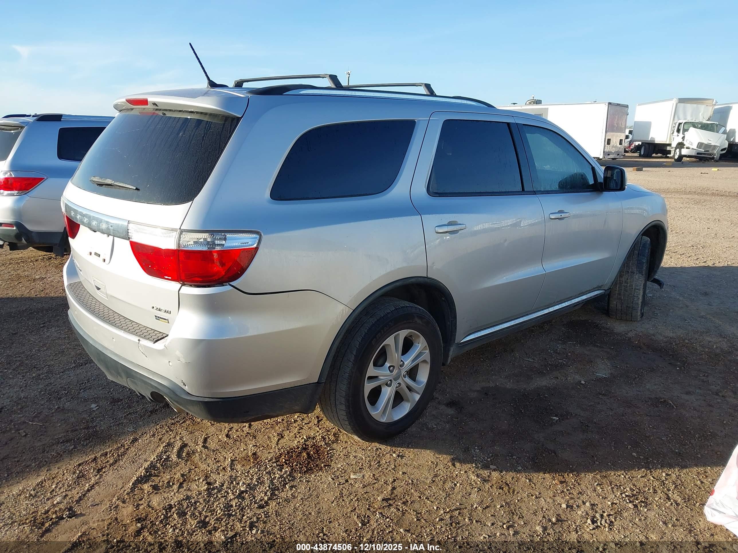 DODGE DURANGO image 4