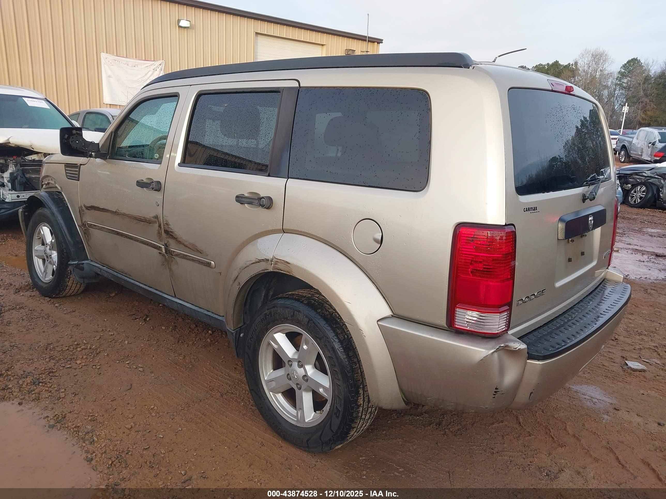 DODGE NITRO image 3