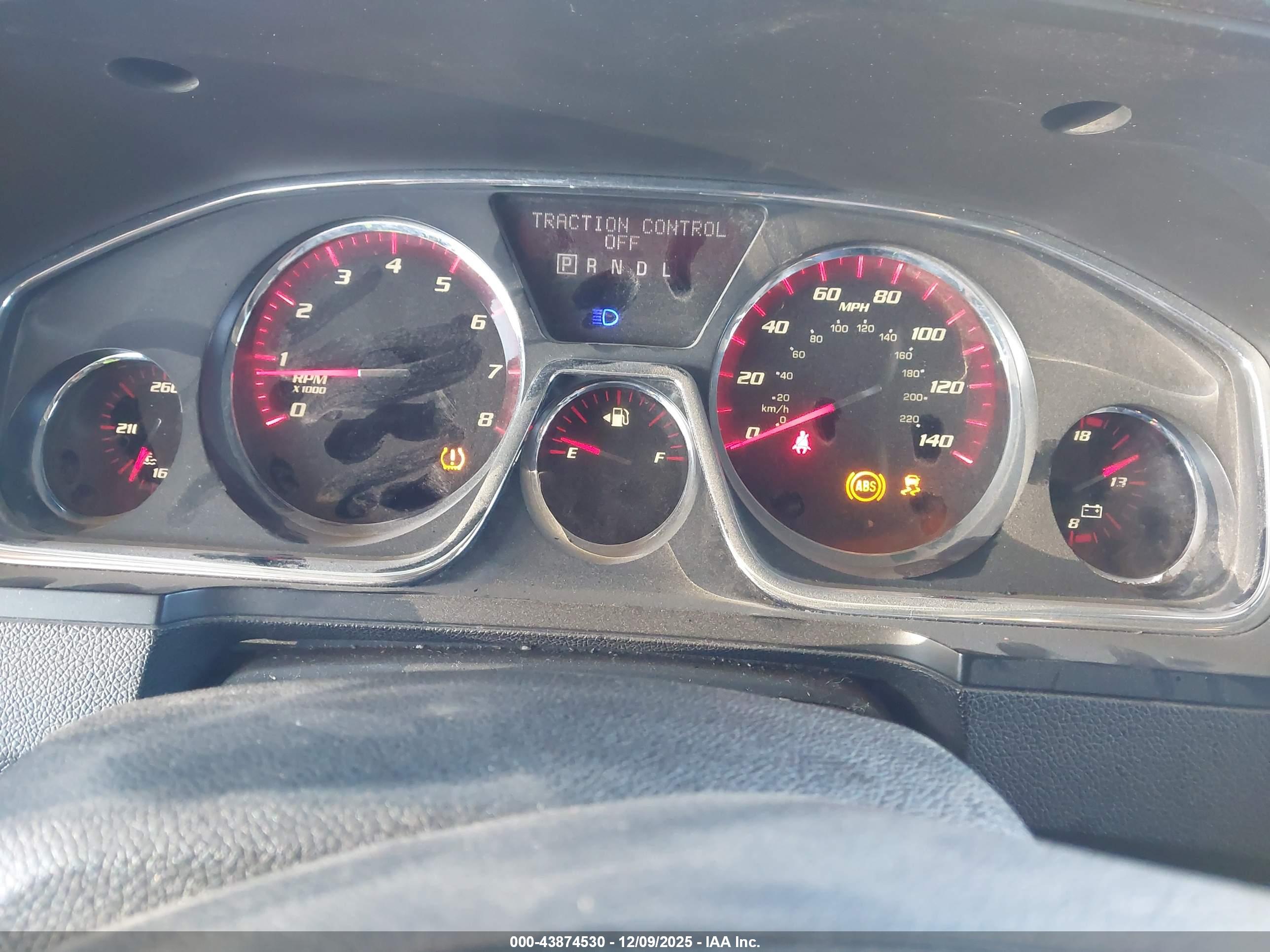 GMC ACADIA image 7