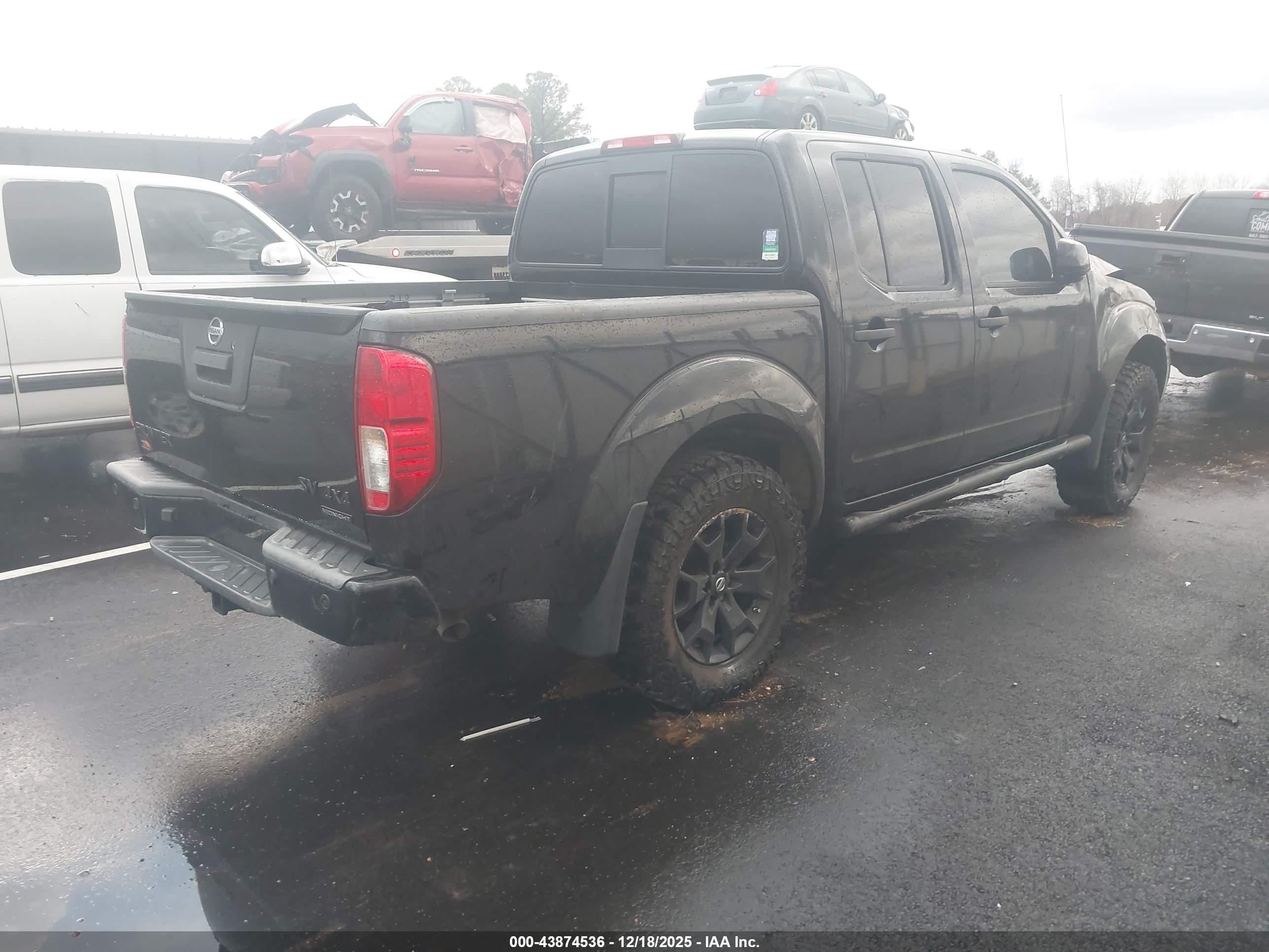 NISSAN FRONTIER image 4