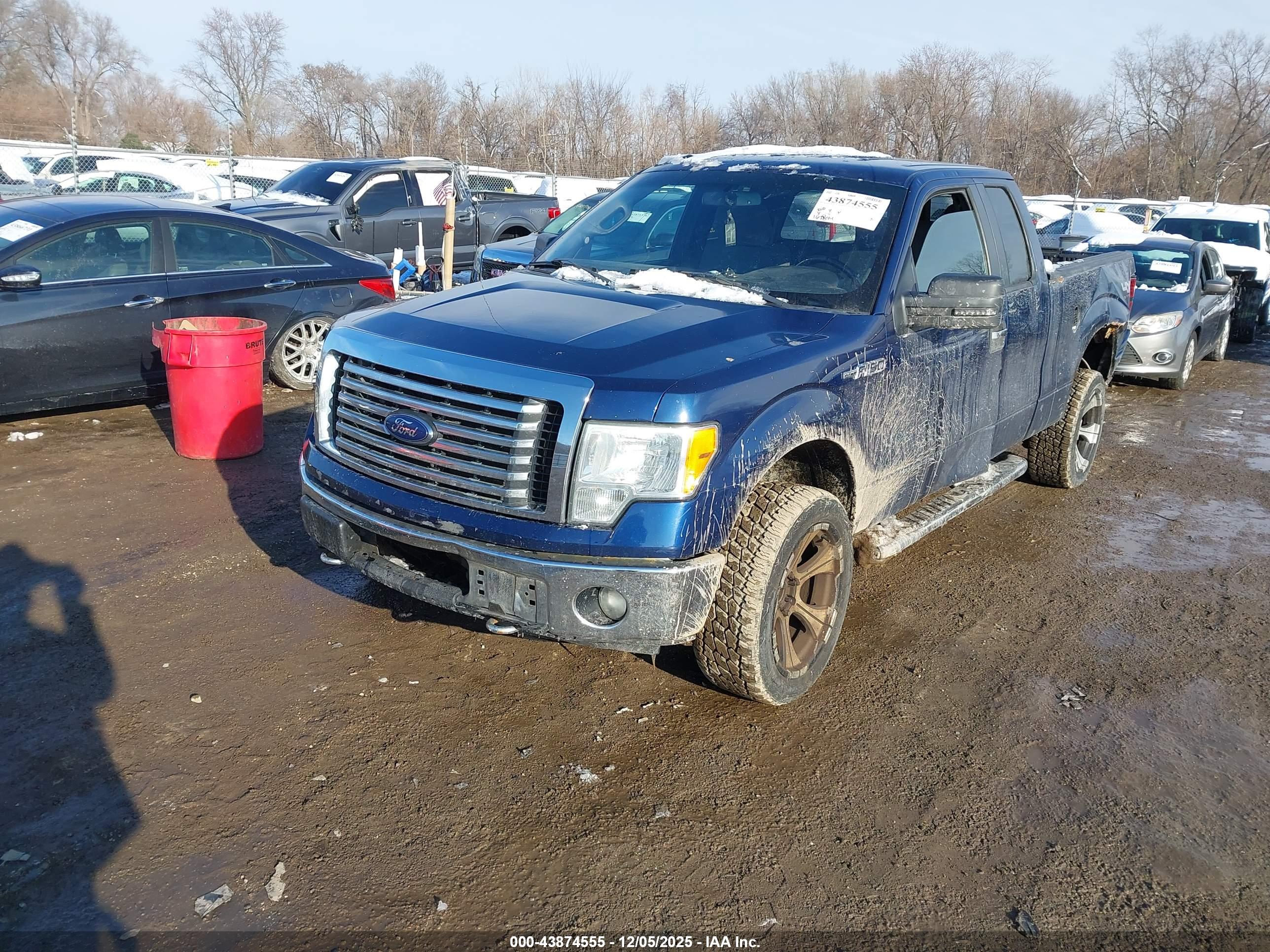 FORD F-150 image 2