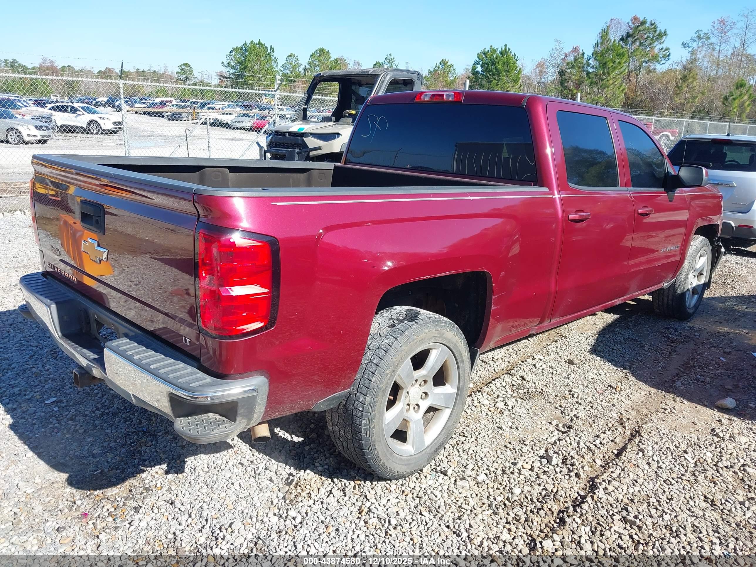 CHEVROLET SILVERADO image 4