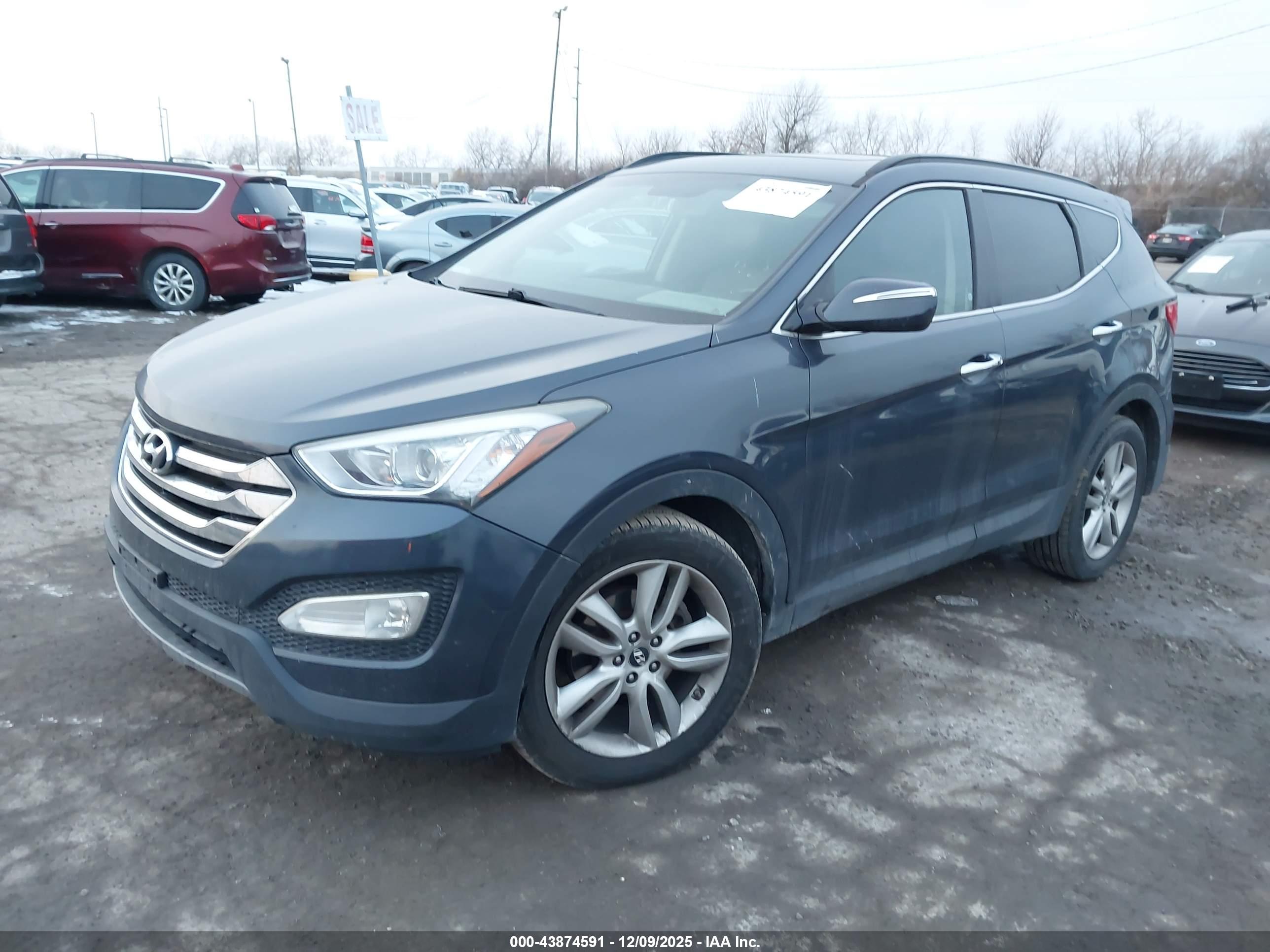 HYUNDAI SANTA image 2