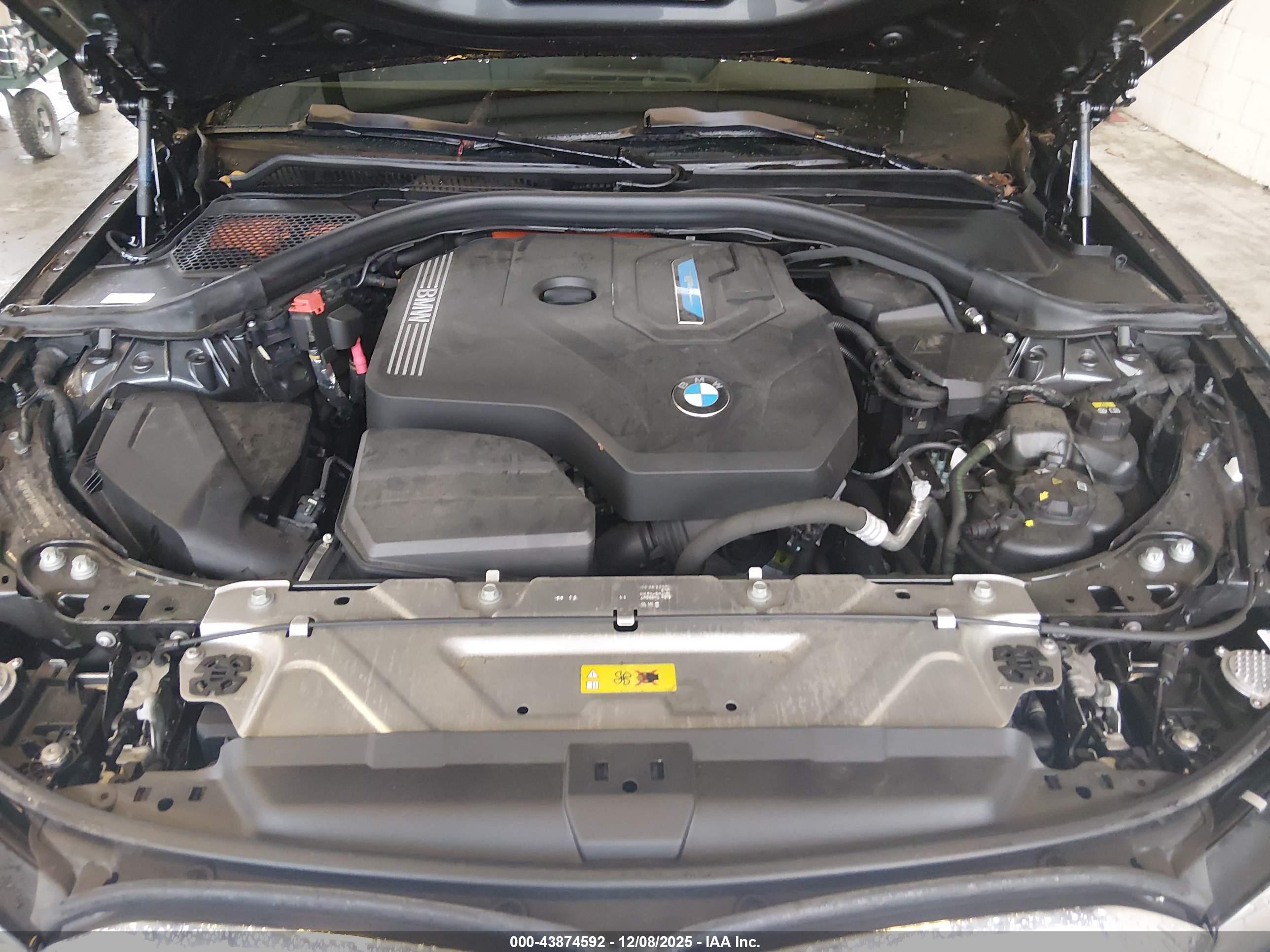 BMW 3 image 10