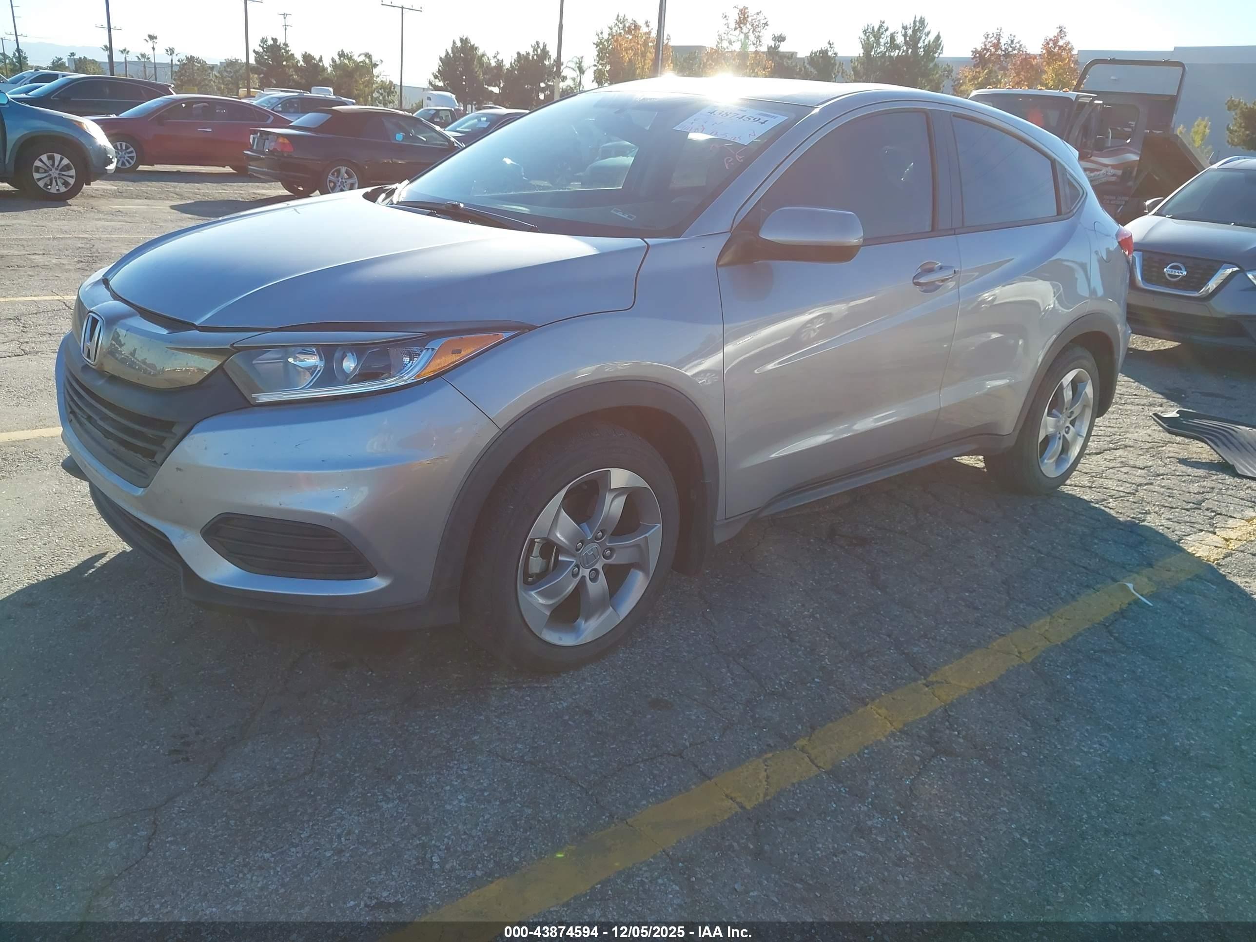 HONDA HR-V image 2