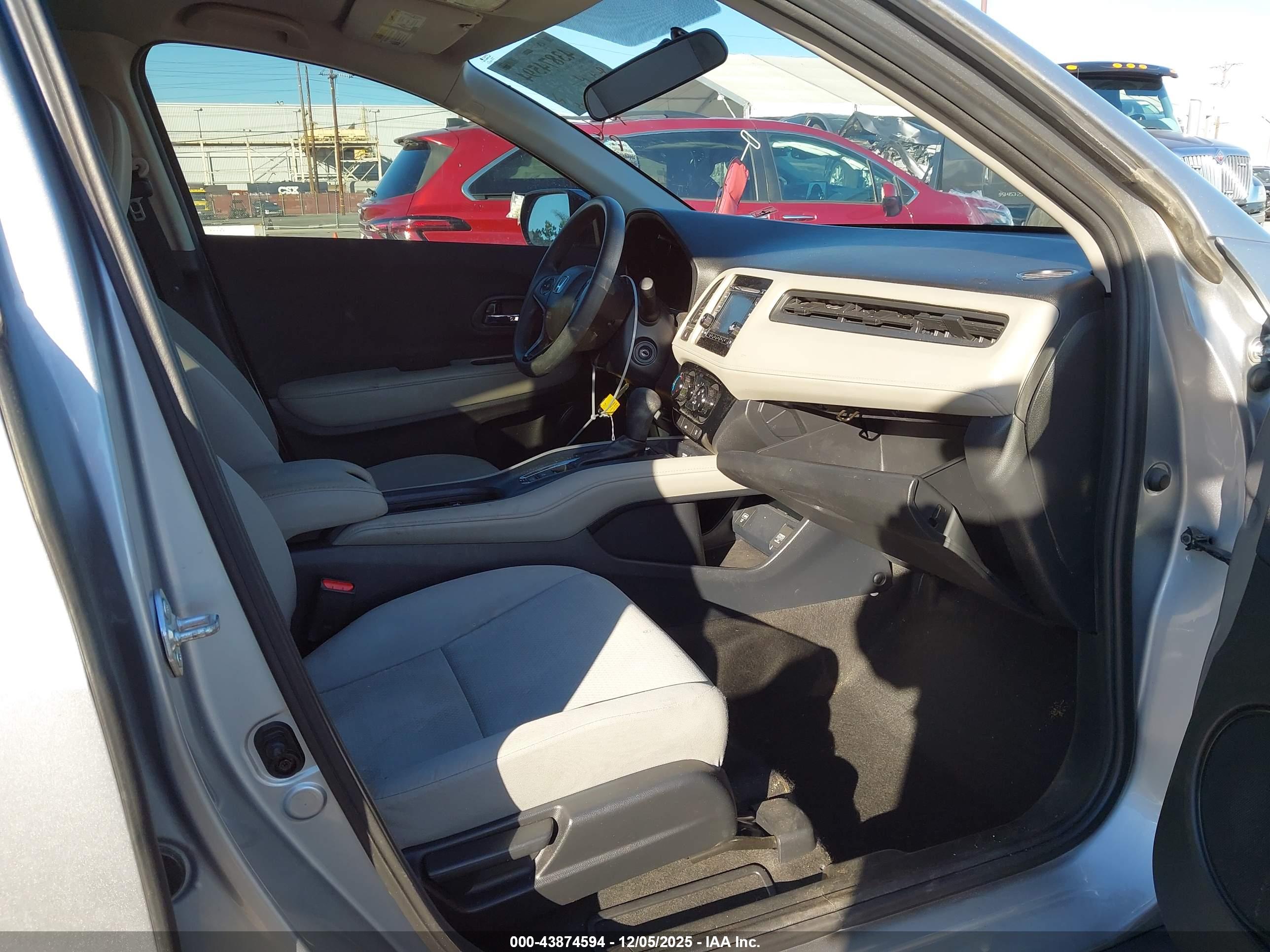 HONDA HR-V image 5