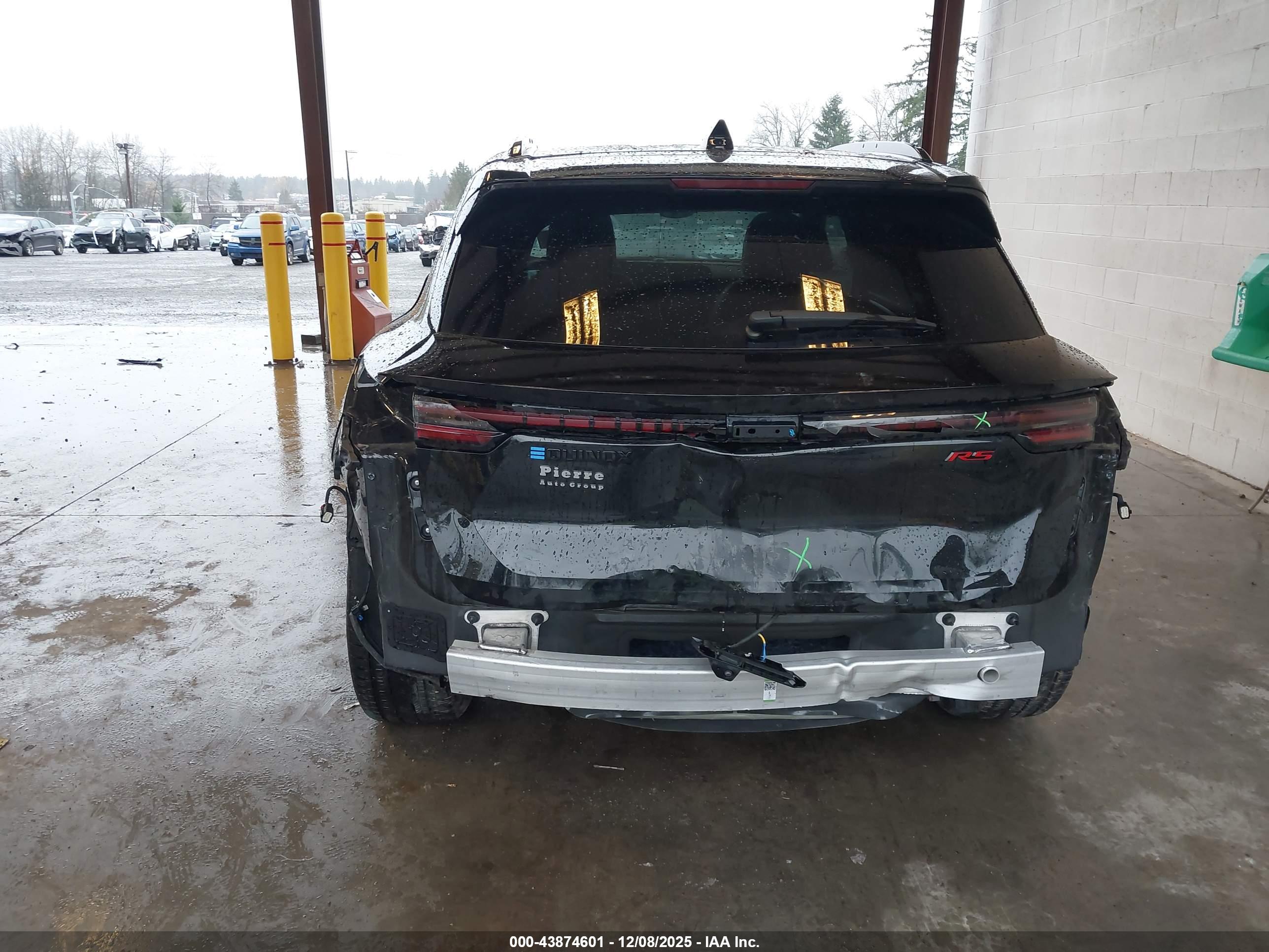 CHEVROLET EQUINOX image 6