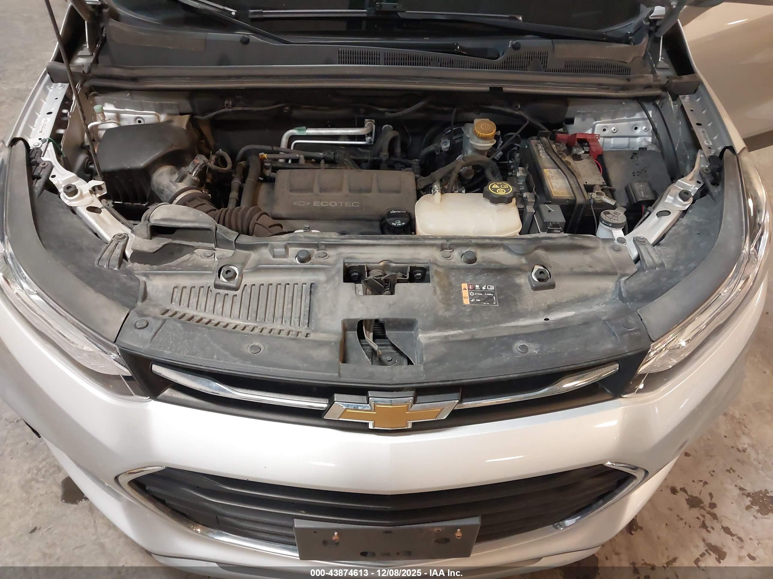 CHEVROLET TRAX image 10