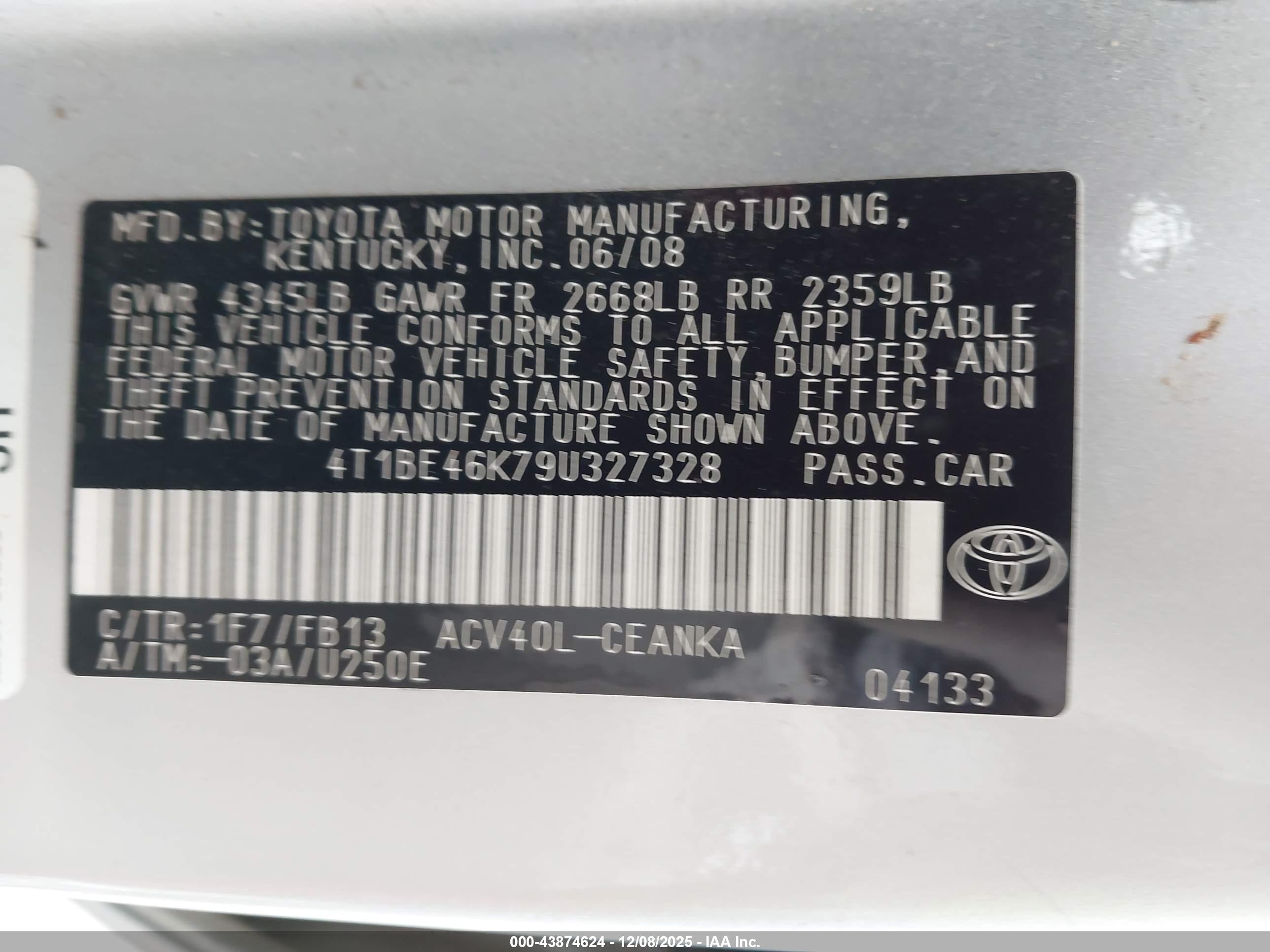 TOYOTA CAMRY image 9